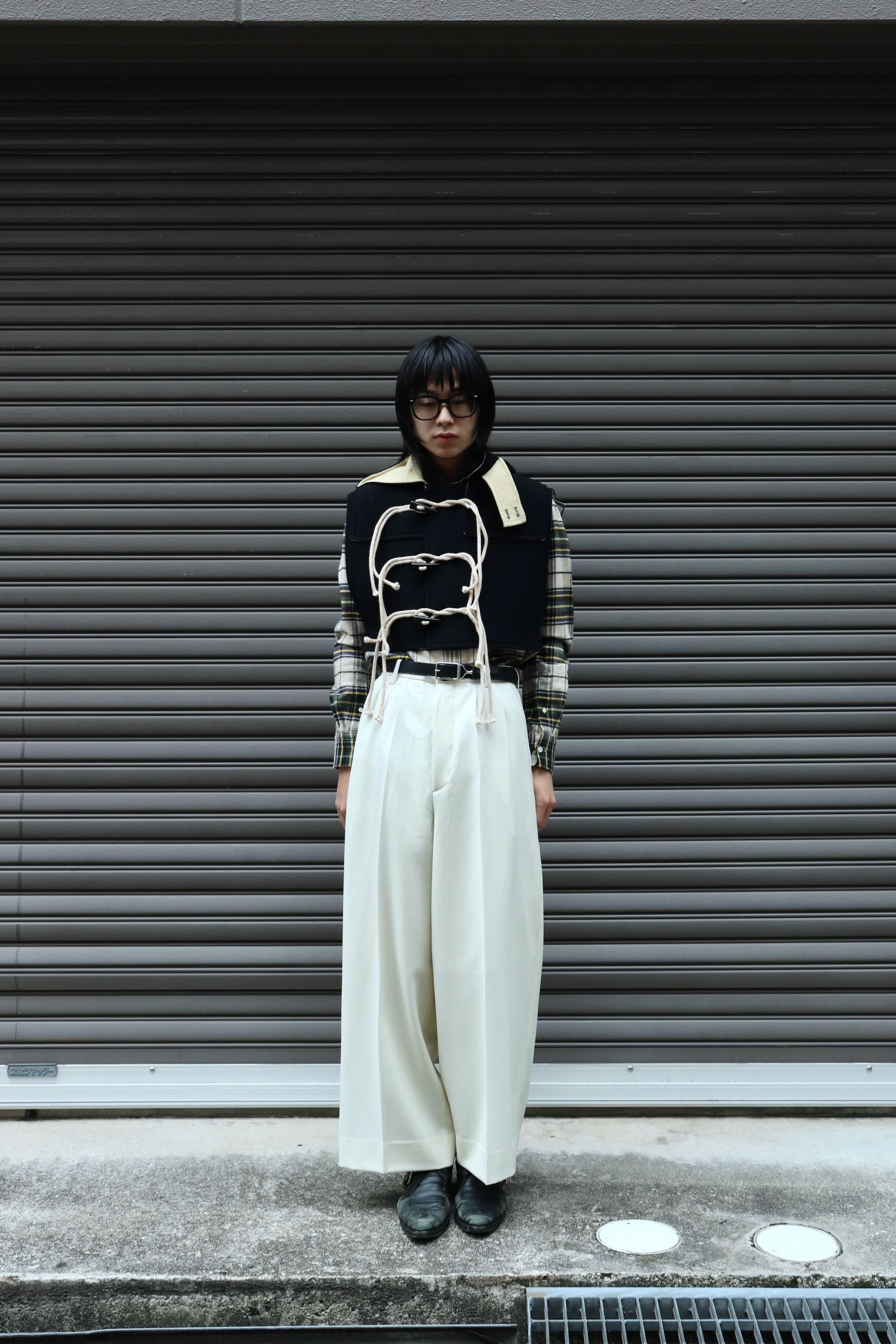 MASU(エムエーエスユー)のTUCKED WIDE TROUSERS WHITEの通販｜PALETTE