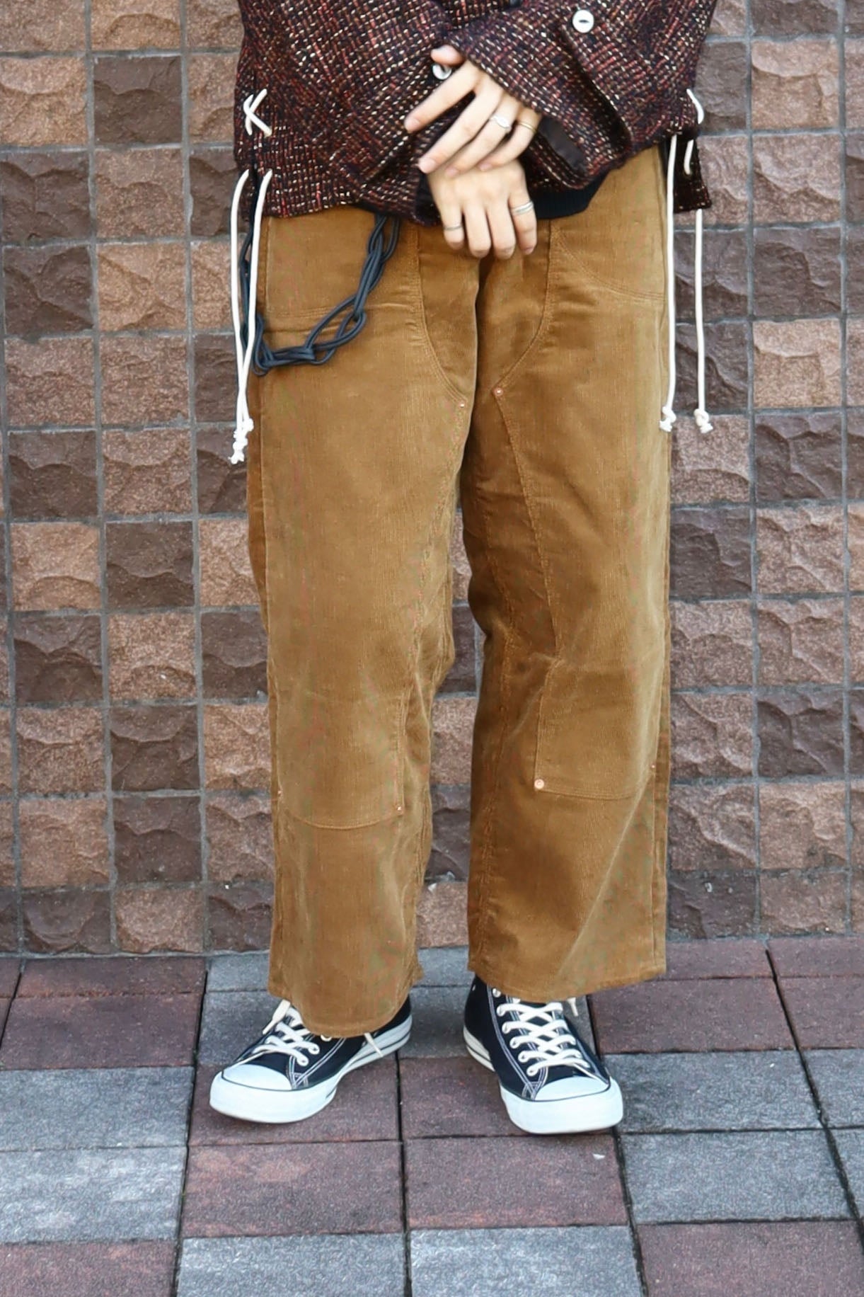 SUGARHILL(シュガーヒル)のCORDUROY DOUBLE KNEE DENIM PANTS BROWNの通販｜PALETTE art  aliveのオンラインショップ – PALETTE art alive ONLINE STORE