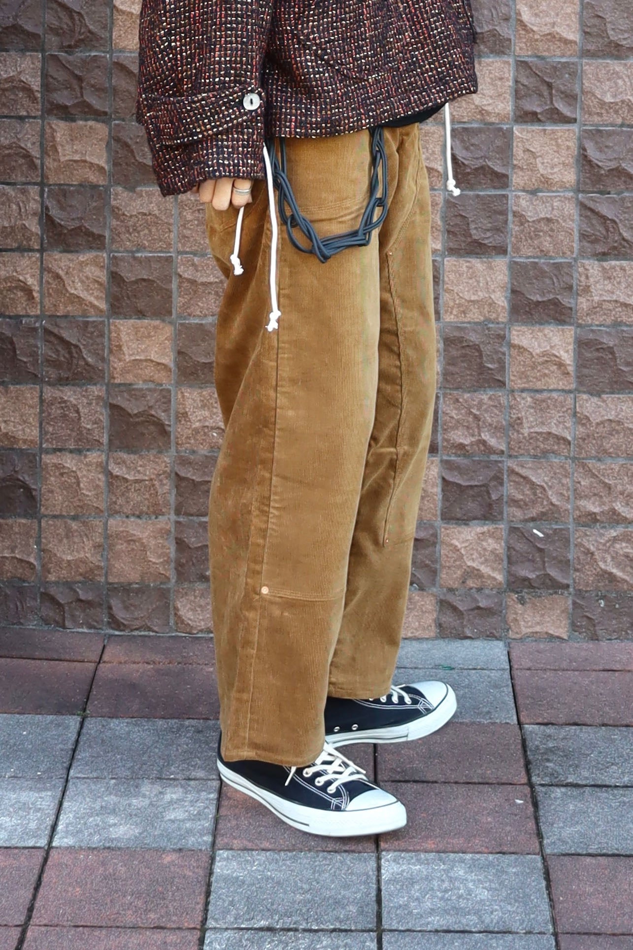 SUGARHILL(シュガーヒル)のCORDUROY DOUBLE KNEE DENIM PANTS BROWNの通販｜PALETTE art  aliveのオンラインショップ – PALETTE art alive ONLINE STORE