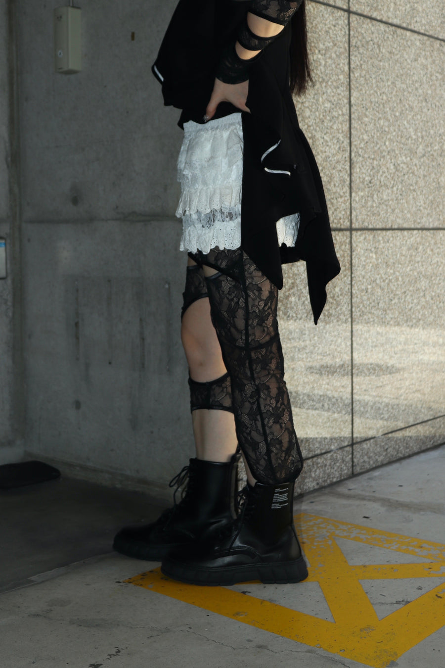 AKIKOAOKI  cyber lace leggings