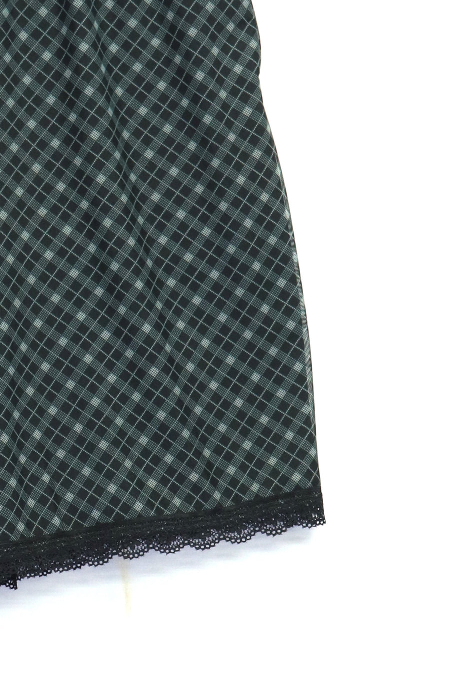 PERVERZE(パーバーズ)のLace-trim Loose Slip Shorts BLACKの通販
