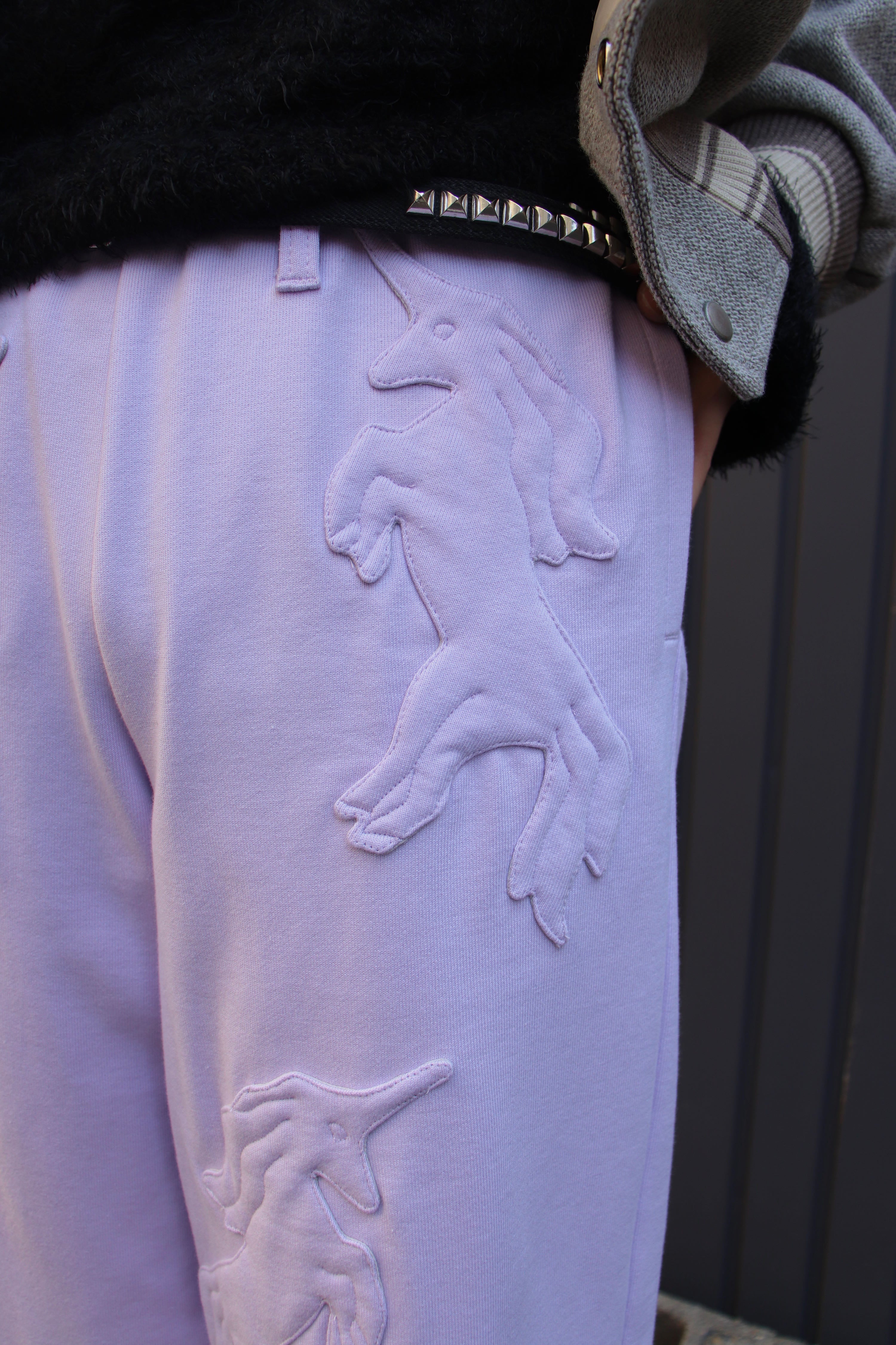 MASU ユニコーンスウェットパンツ MASU(エムエーエスユー)のUNICORN WIDE SWEAT PANTS GRAYの通販