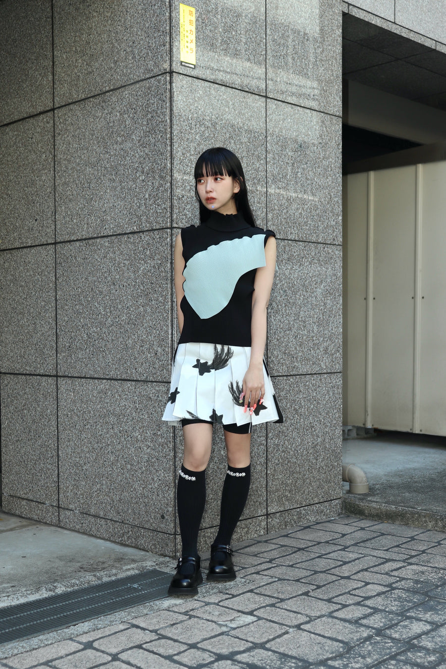 kotohayokozawa(コトハヨコザワ)のTODO WAVE TOP SLEEVELESS HIGHNECK