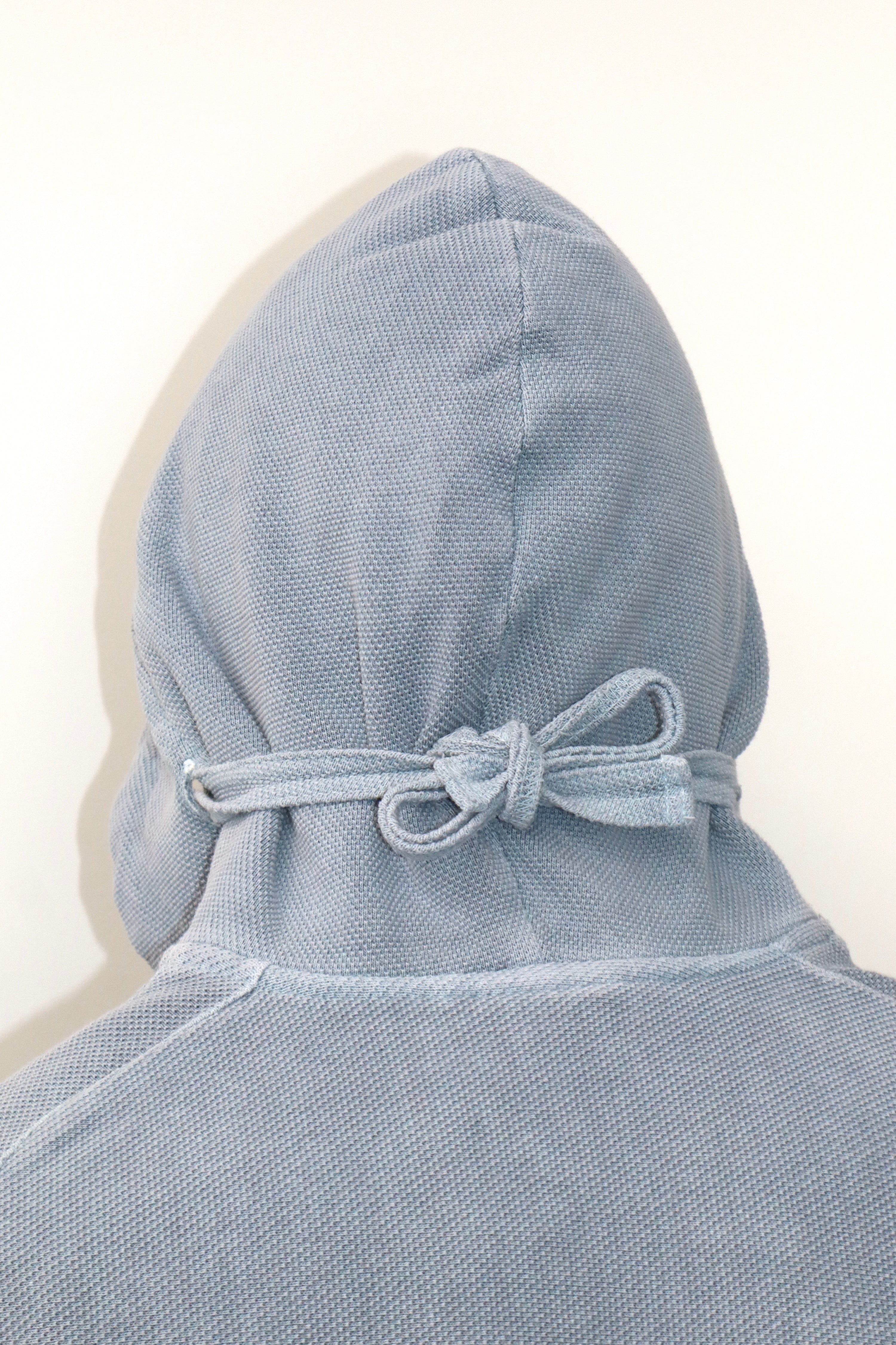 JIAN YE(ジェンイェ)のORBIT MASK HOOD DYED AQUA(フーディー)の通販