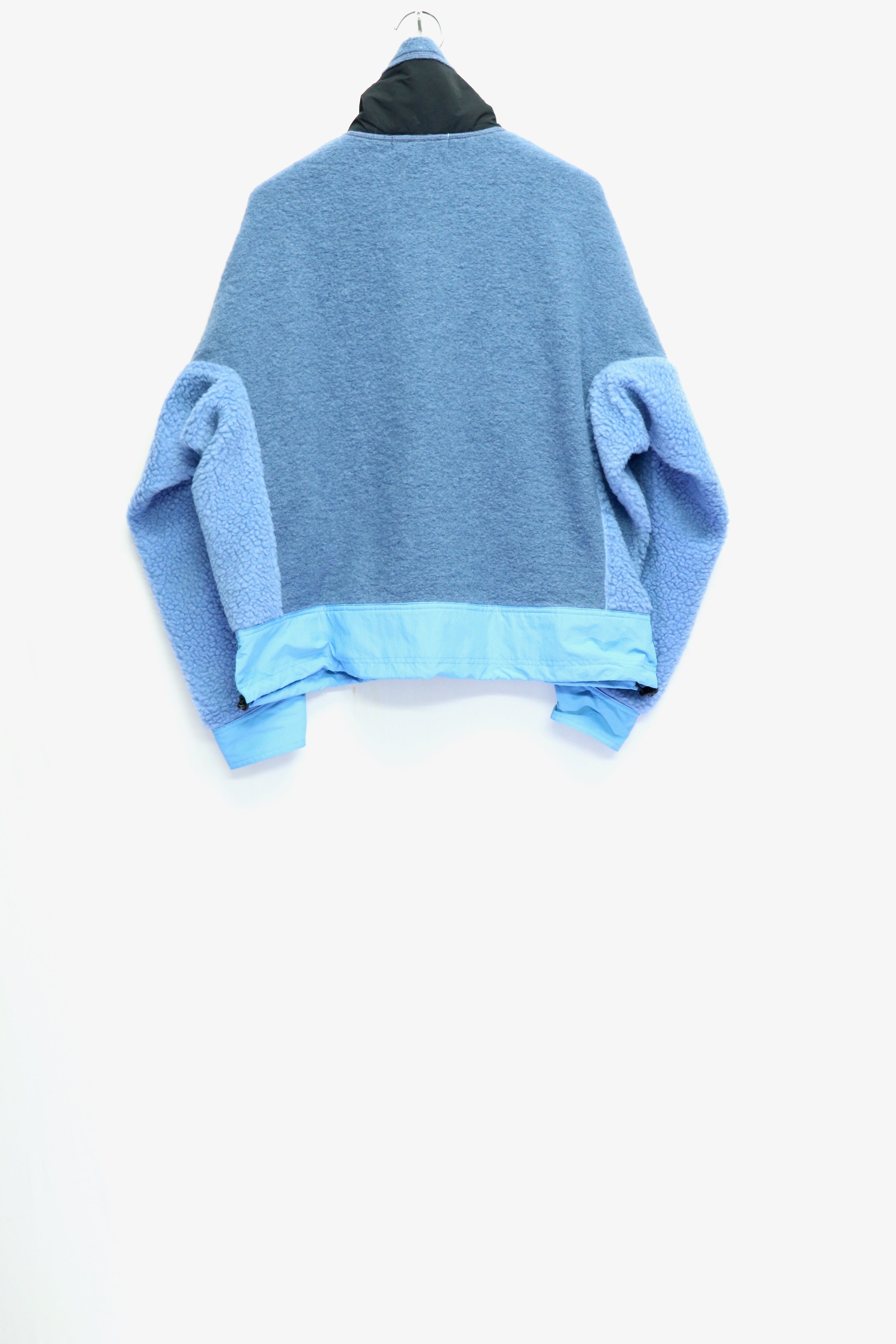 TOGA VIRILIS(トーガ ビリリース)のWool jersey blouson Light Blueの通販｜PALETTE art  aliveのオンラインショップ – PALETTE art alive ONLINE STORE