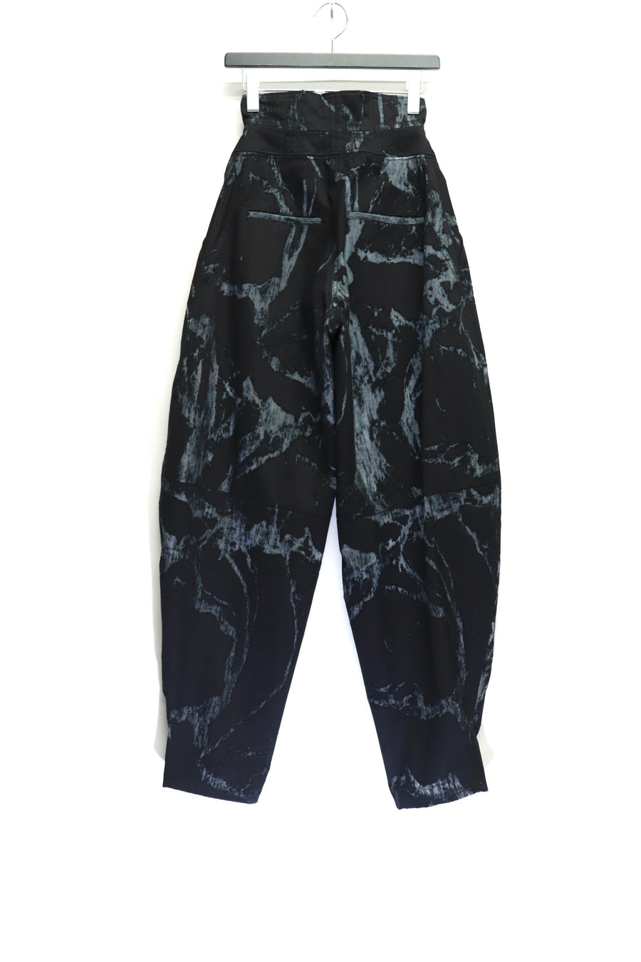 mukcyen(ムッシャン)のinterface curve pantsの通販｜PALETTE art