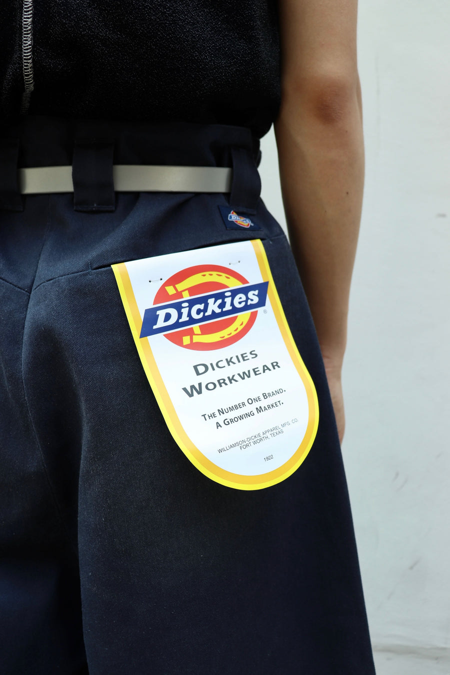 SHINYAKOZUKA  WASHED LOOSE WITH DICKIES(DAYBREAK NAVY)