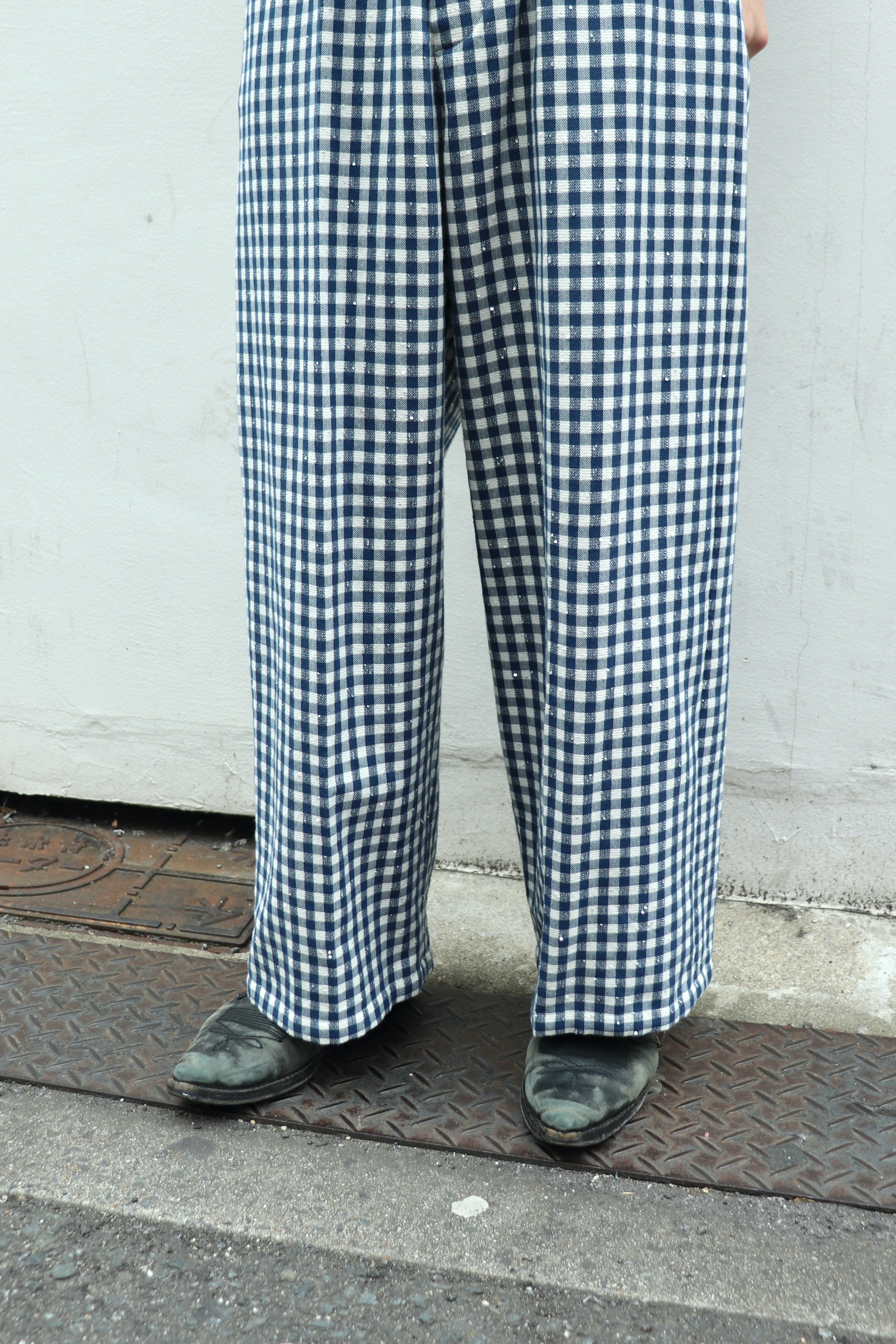 MASU(エムエーエスユー)のSPARKLING PLAID WIDE EASY PANTS BLUEの通販