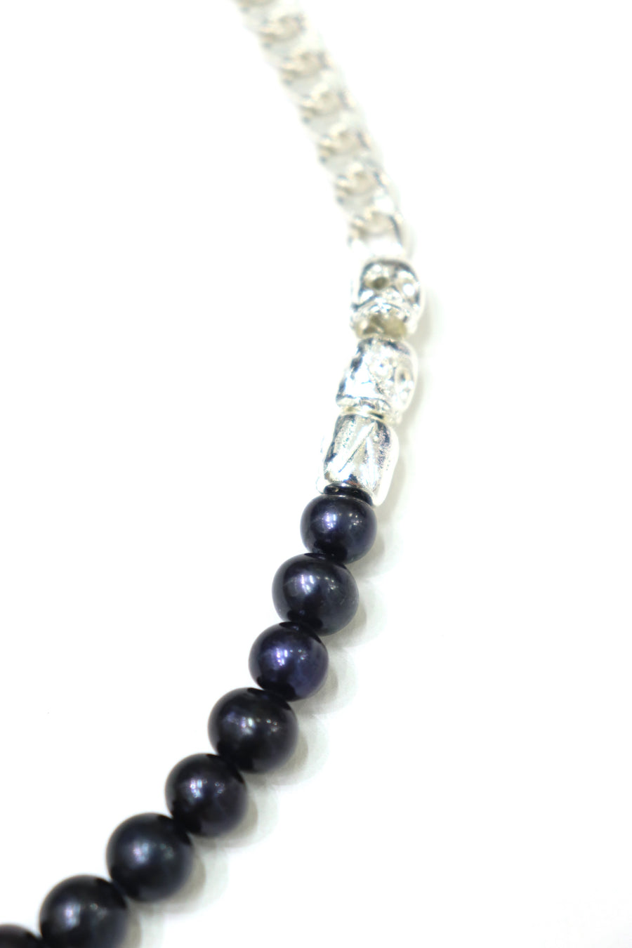 BRU NA BOINNE  ブラックブリゾネックレス ショート