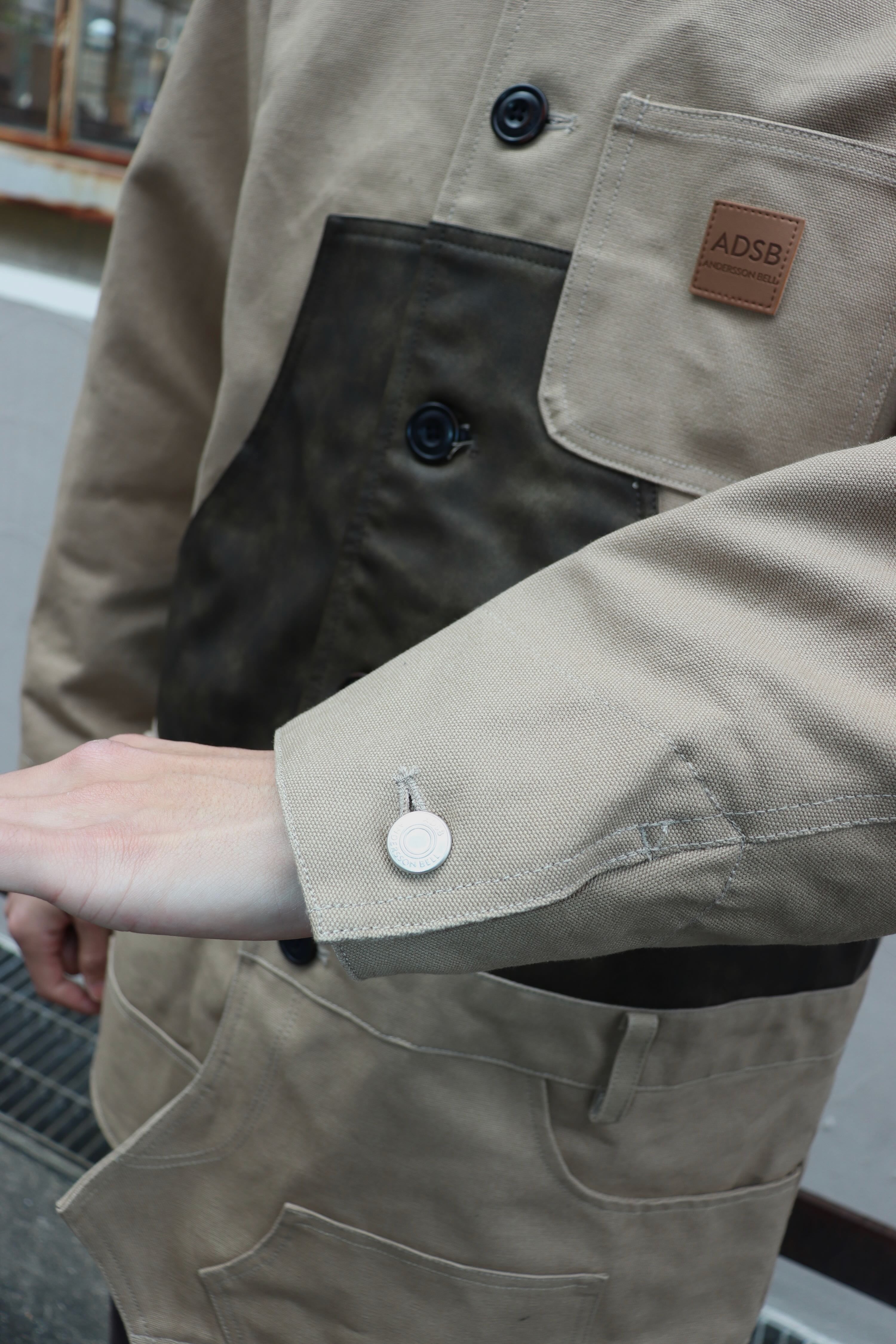 ANDERSSON BELL(アンダースンベル)のCARPENTER SHORTS INSERTED COATの