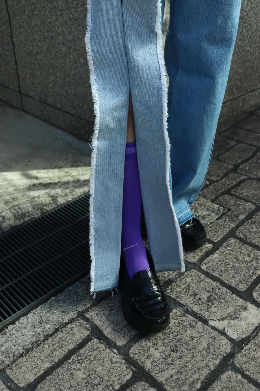 kotohayokozawa  Slit Leg Denim Pants(L.BLUE)