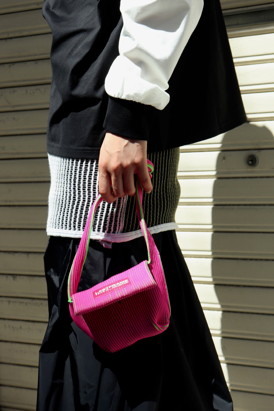 LASTFRAME TWO TONE TINY BAG GREEN×PINK - ショルダーバッグ