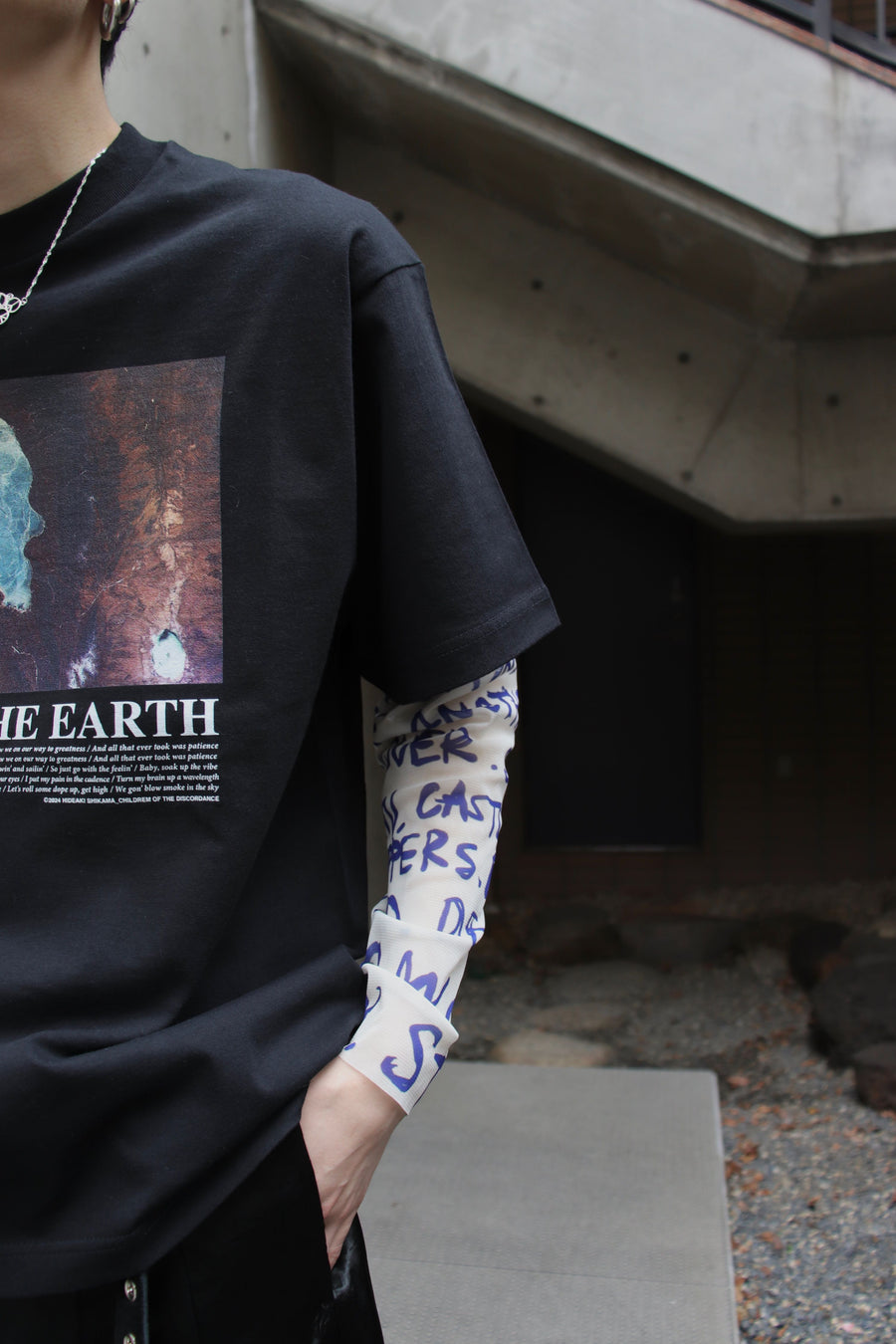 Children of the discordance  LIFE OF THE EARTH SS TEE