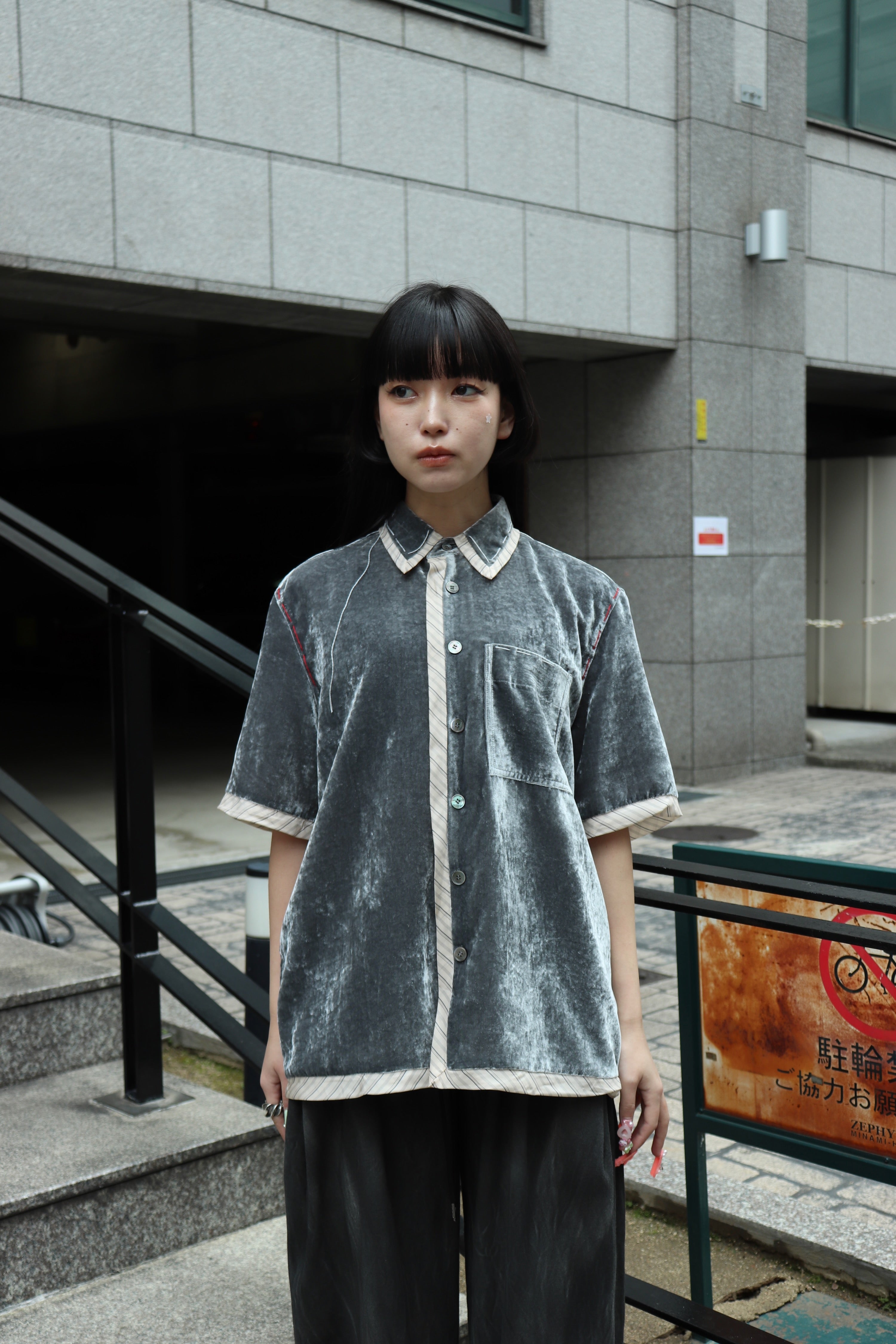 MASU(エムエーエスユー)の2026ss UNEVEN VELVET HALF SLEEVE SHIRT