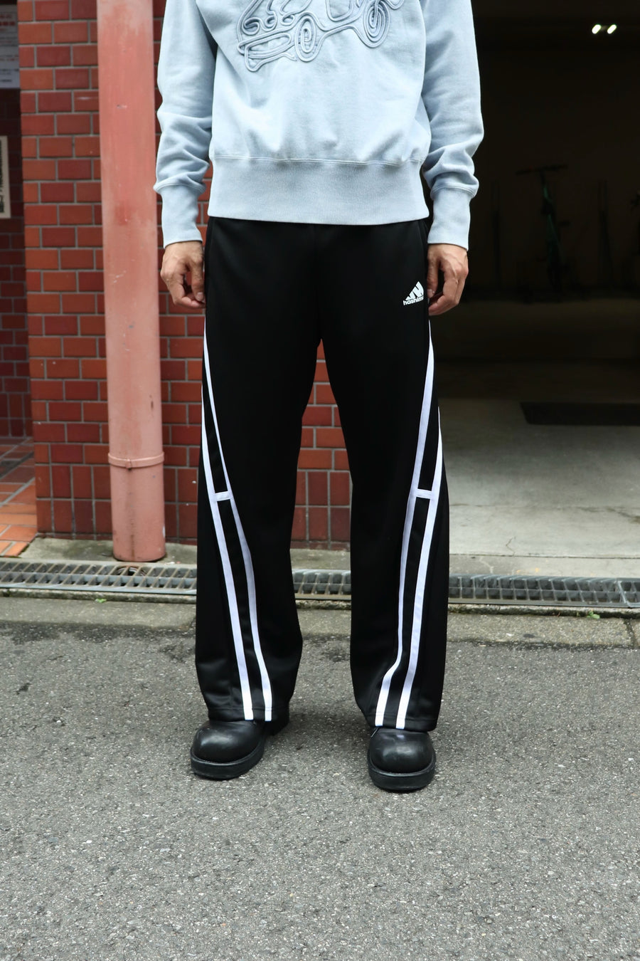 YUKI HASHIMOTO  H-LINE TWISTED TRUCK PANTS