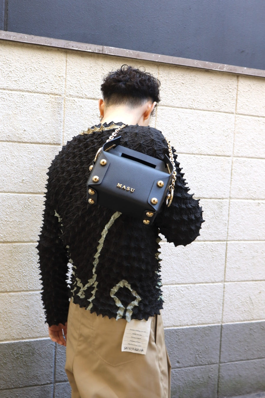 MASU(エムエーエスユー)のLEATHER CAKE BAG BLACK(バッグ)の通販