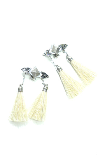 TOGA TOO  Metal fringe earrings