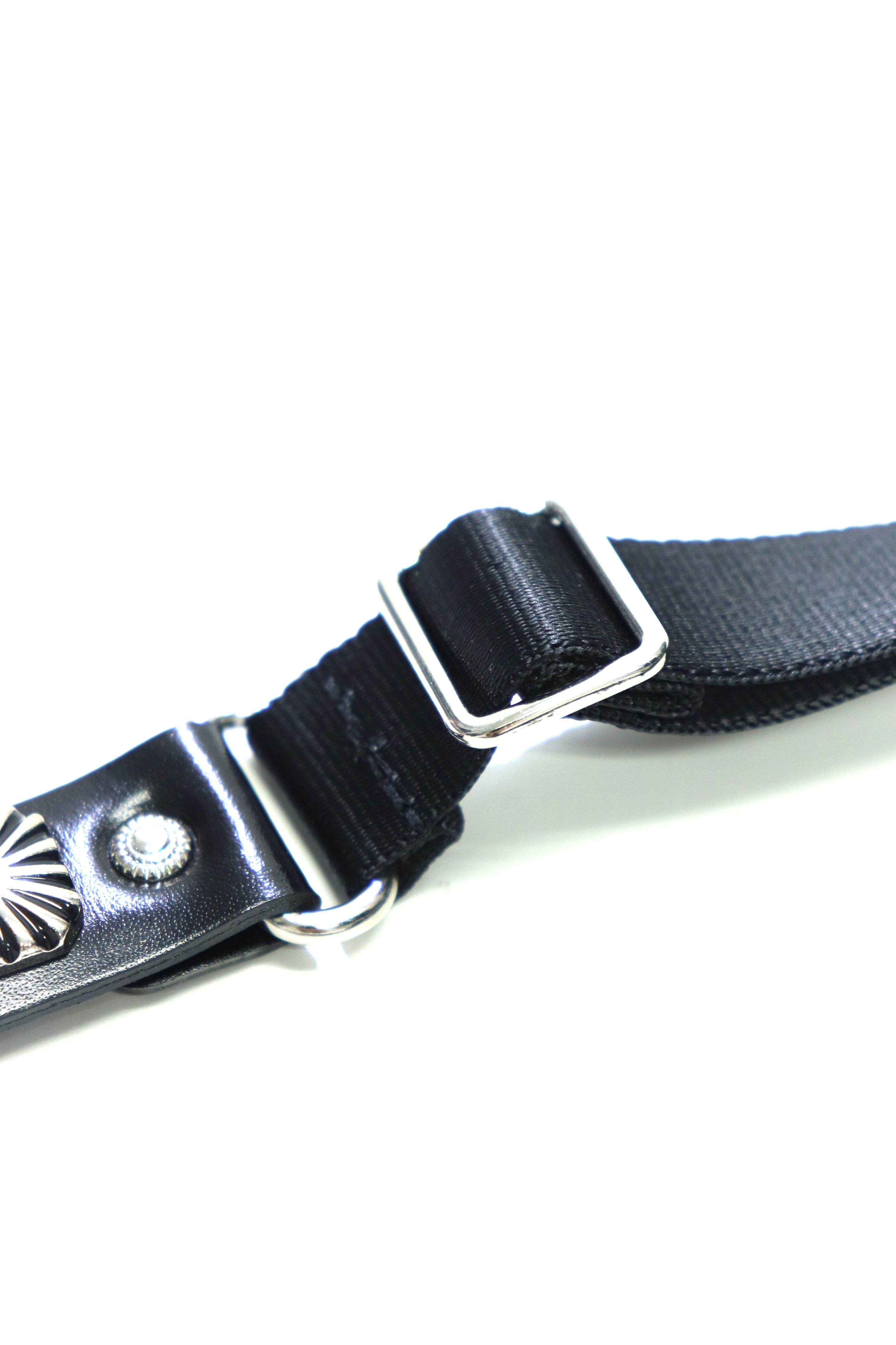 TOGA VIRILIS(トーガ ビリリース)のConcho leather beltの通販