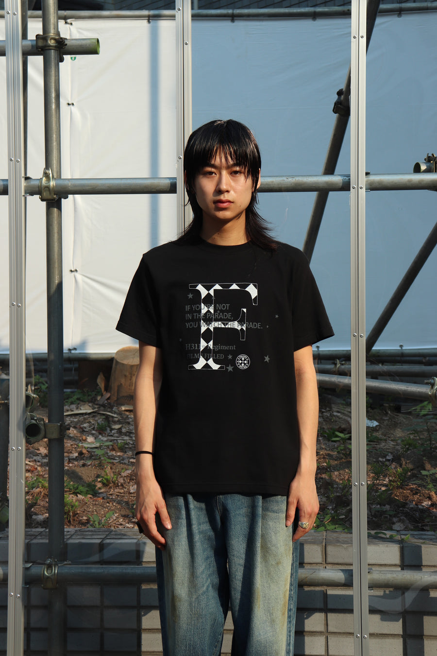 FILME FILLED  F Parade T(BLACK)