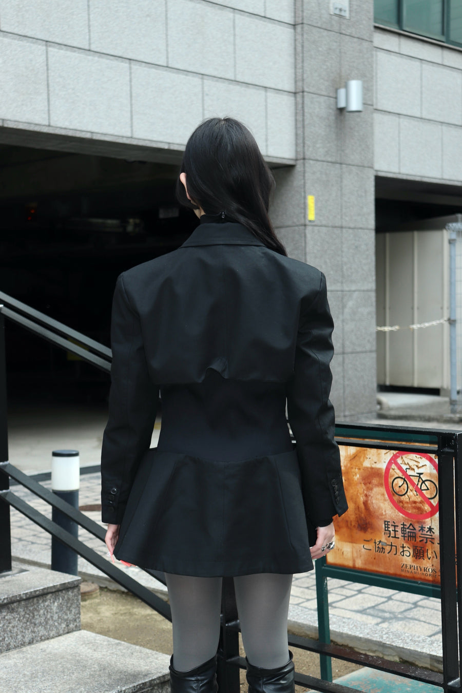 TOGA(トーガ)のRibbed waist jacket BLACKの通販｜PALETTE art aliveの