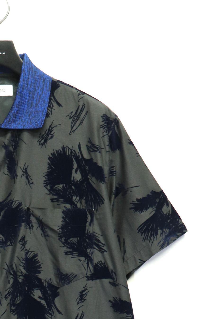 TOGA TOO  Flocky print S/S shirt(BLACK)