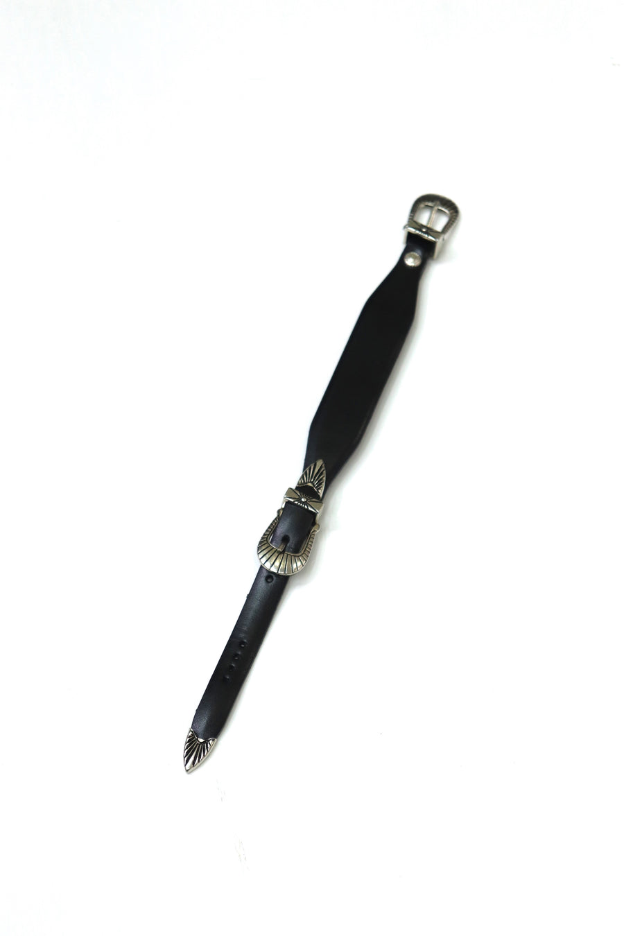 TOGA(トーガ)のNarrow double buckle bangleの通販｜PALETTE art alive