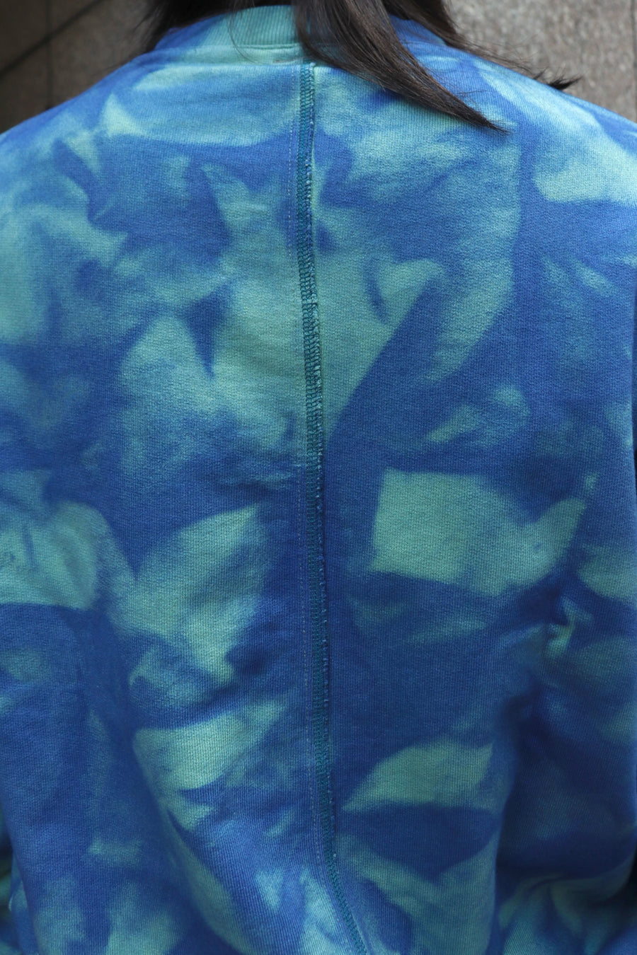 SHINYAKOZUKA  OVERDYED CREW NECK(UNDER WATER)