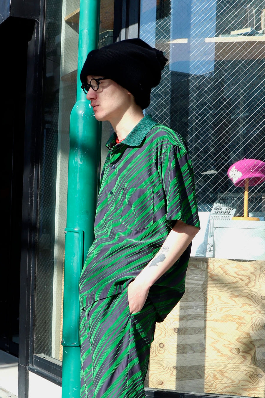 TOGA TOO  Flocky print S/S shirt(GREEN)