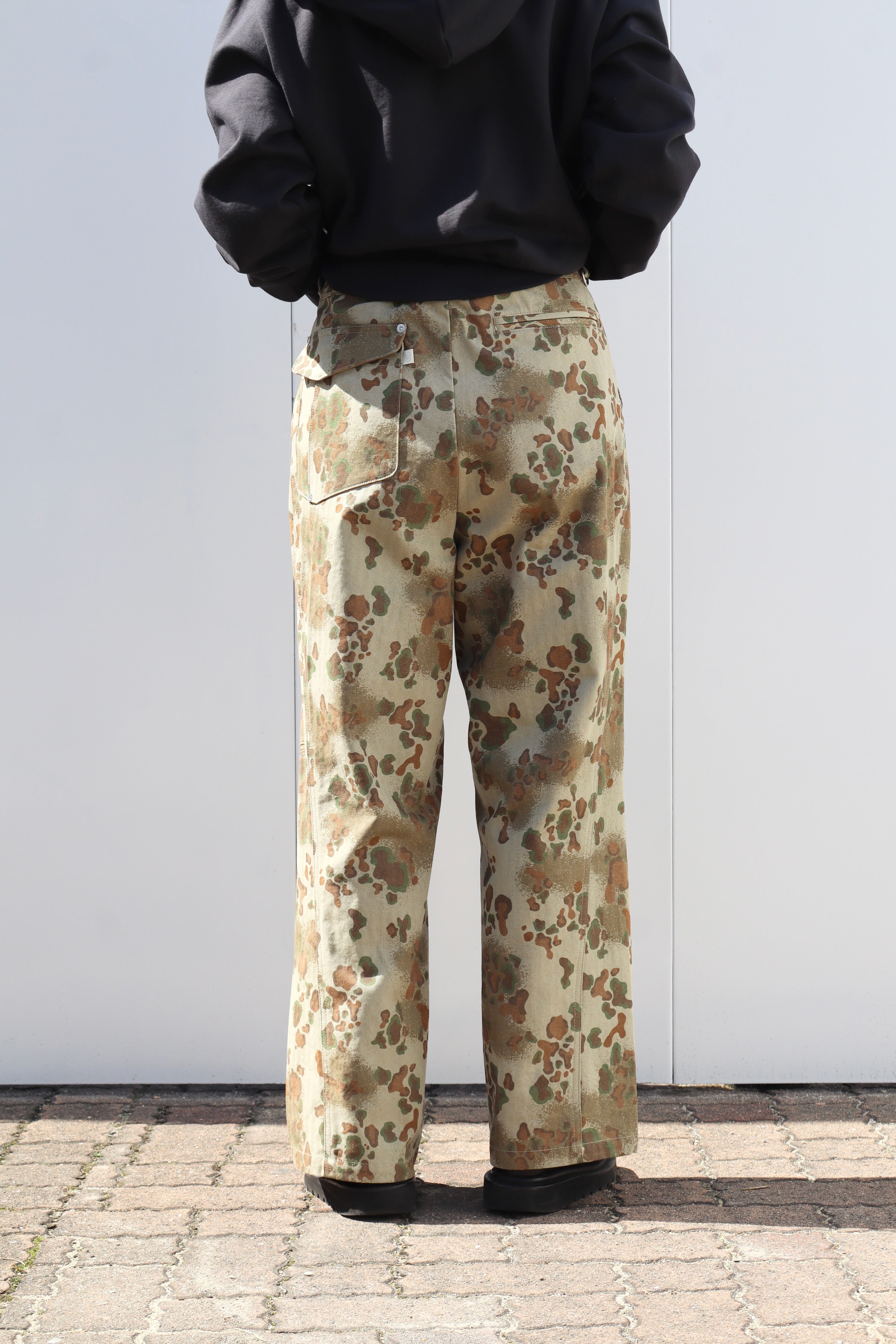 FAF(エフエーエフ)のBaggy Chino Pants Olive Camoの通販｜PALETTE art 