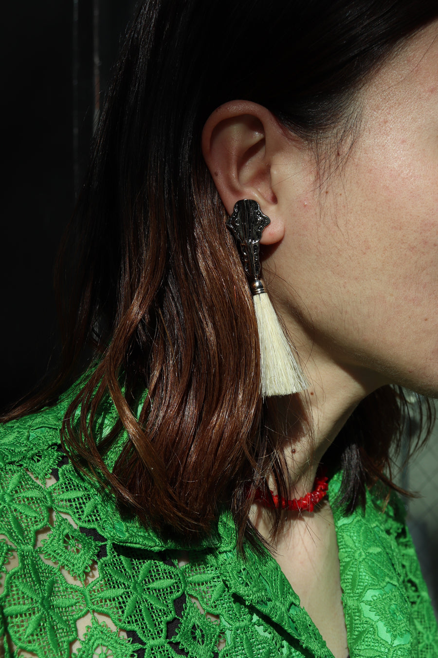 TOGA VIRILIS  Metal fringe earrings-2(WHITE)