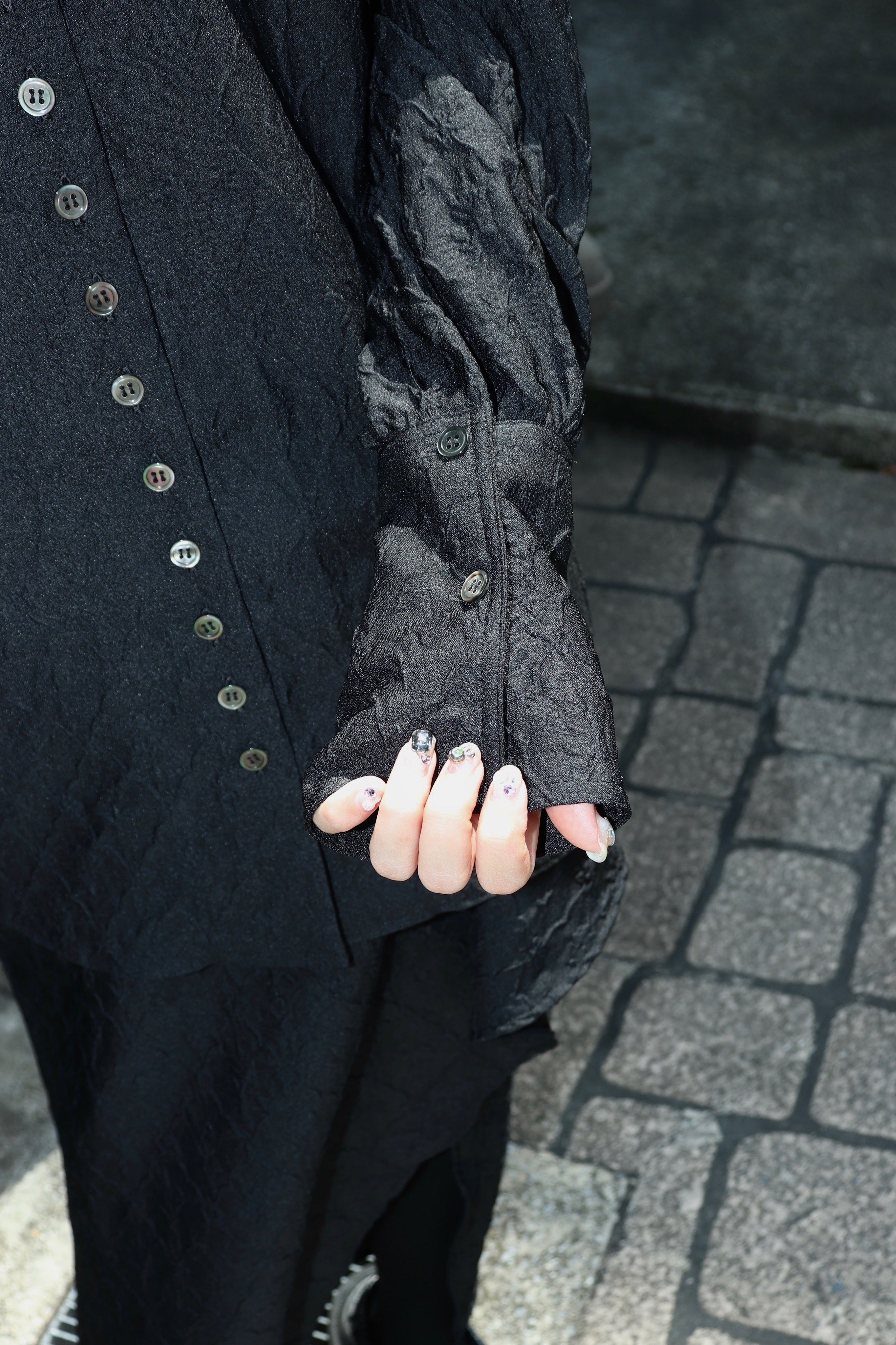 トップス FETICO PUFFSLEEVED FLORAL EMBOSSED SHIRT FETICO PUFFSLEEVED FLORAL EMBOSSED SHIRT