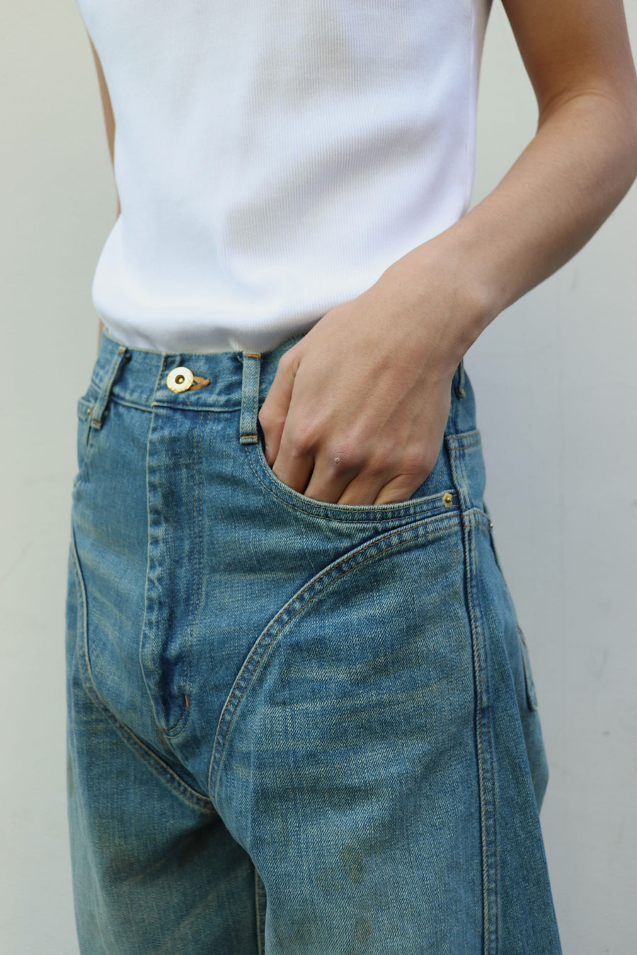 HOMMENA  Twisted Wide Denim Pants