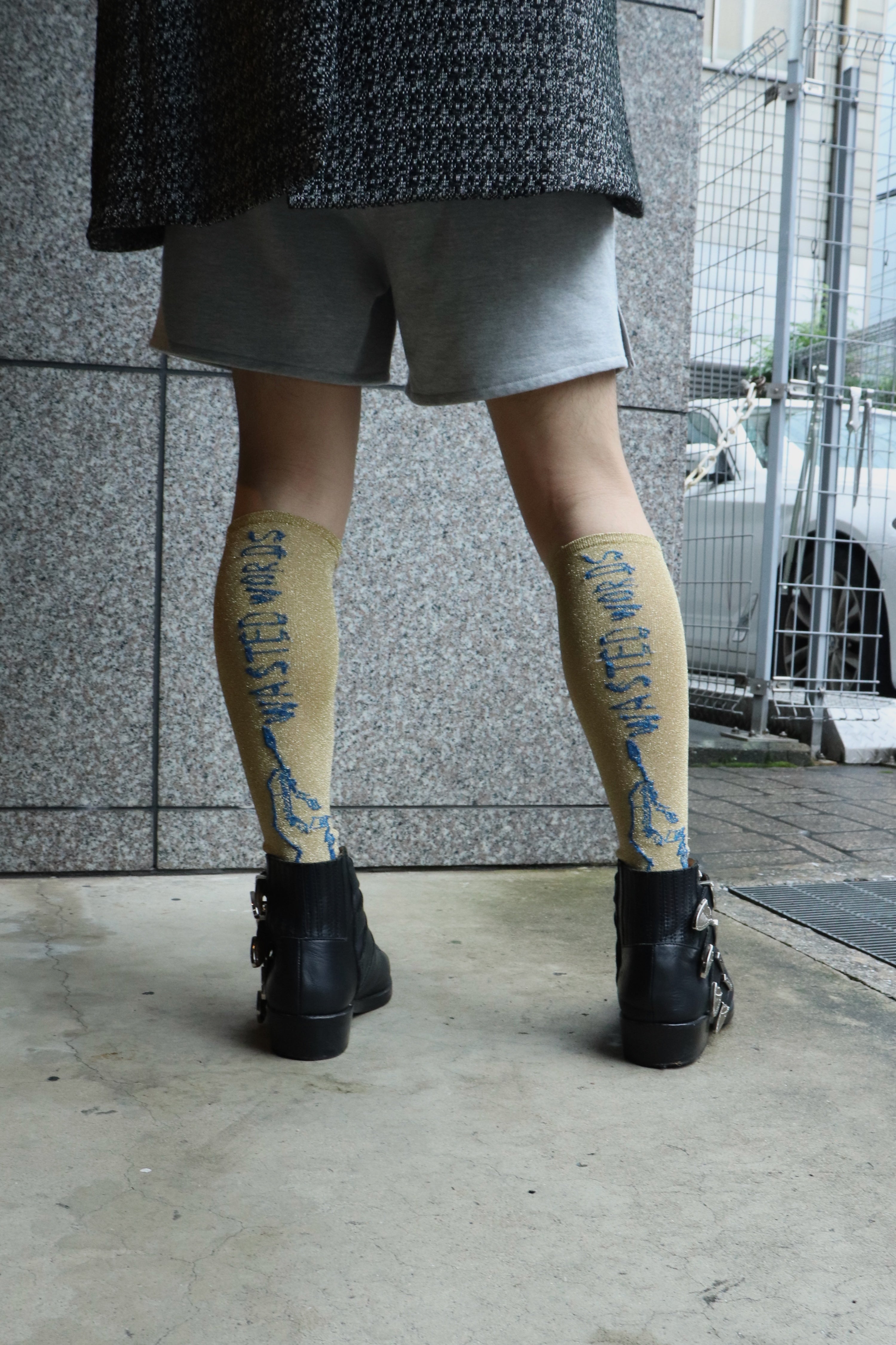 SHINYAKOZUKA(シンヤコヅカ)のLOOSE SOCKS PREMIUM(ソックス)の通販｜PALETTE art  aliveのオンラインショップ – PALETTE art alive ONLINE STORE