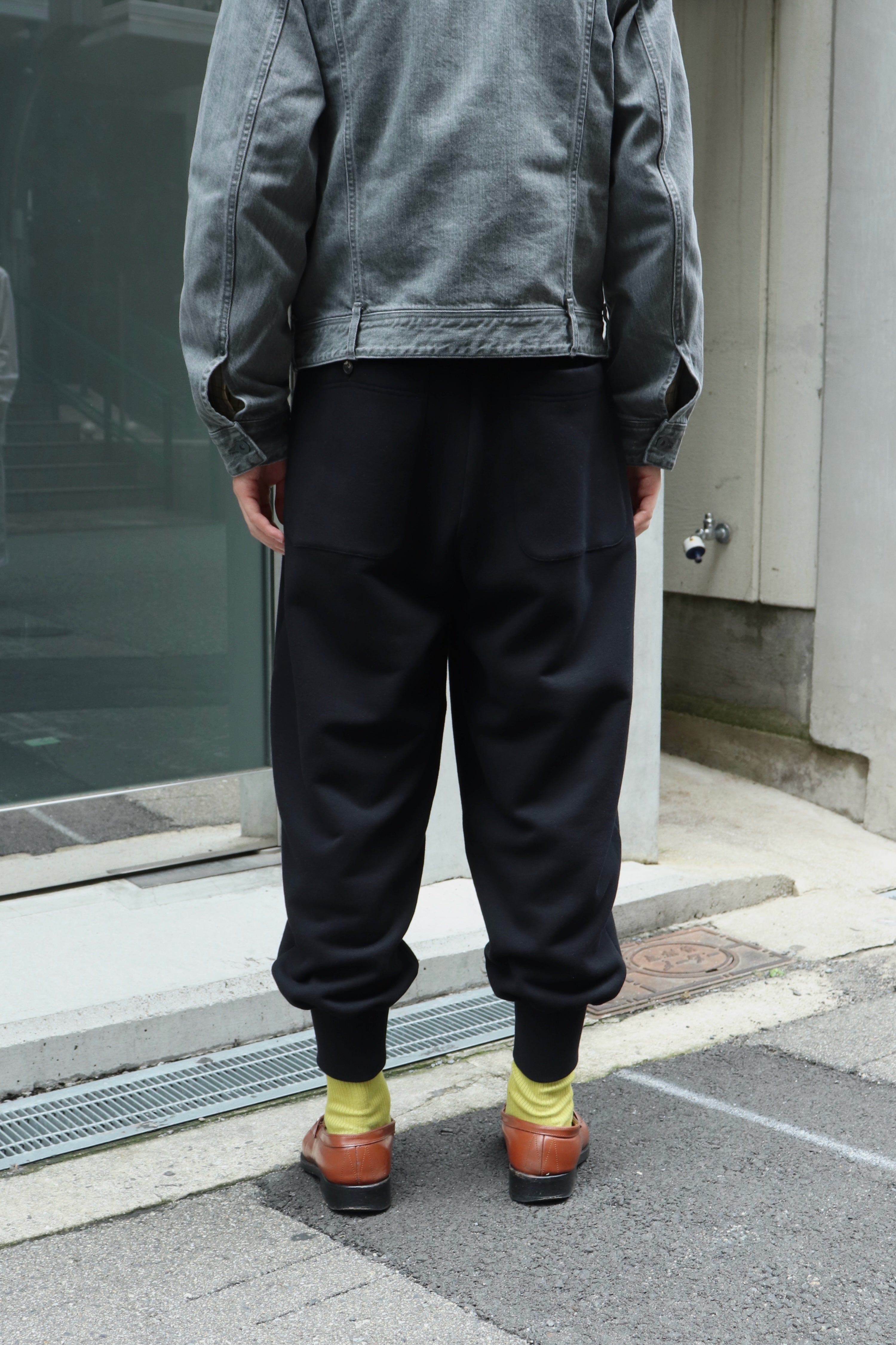soshiotsuki 2024SS VOLENDAN PANTS パンツ SOSHIOTSUKI(ソウシオオツキ)のBANDAGE SWEAT PANTSの通販｜PALETTE