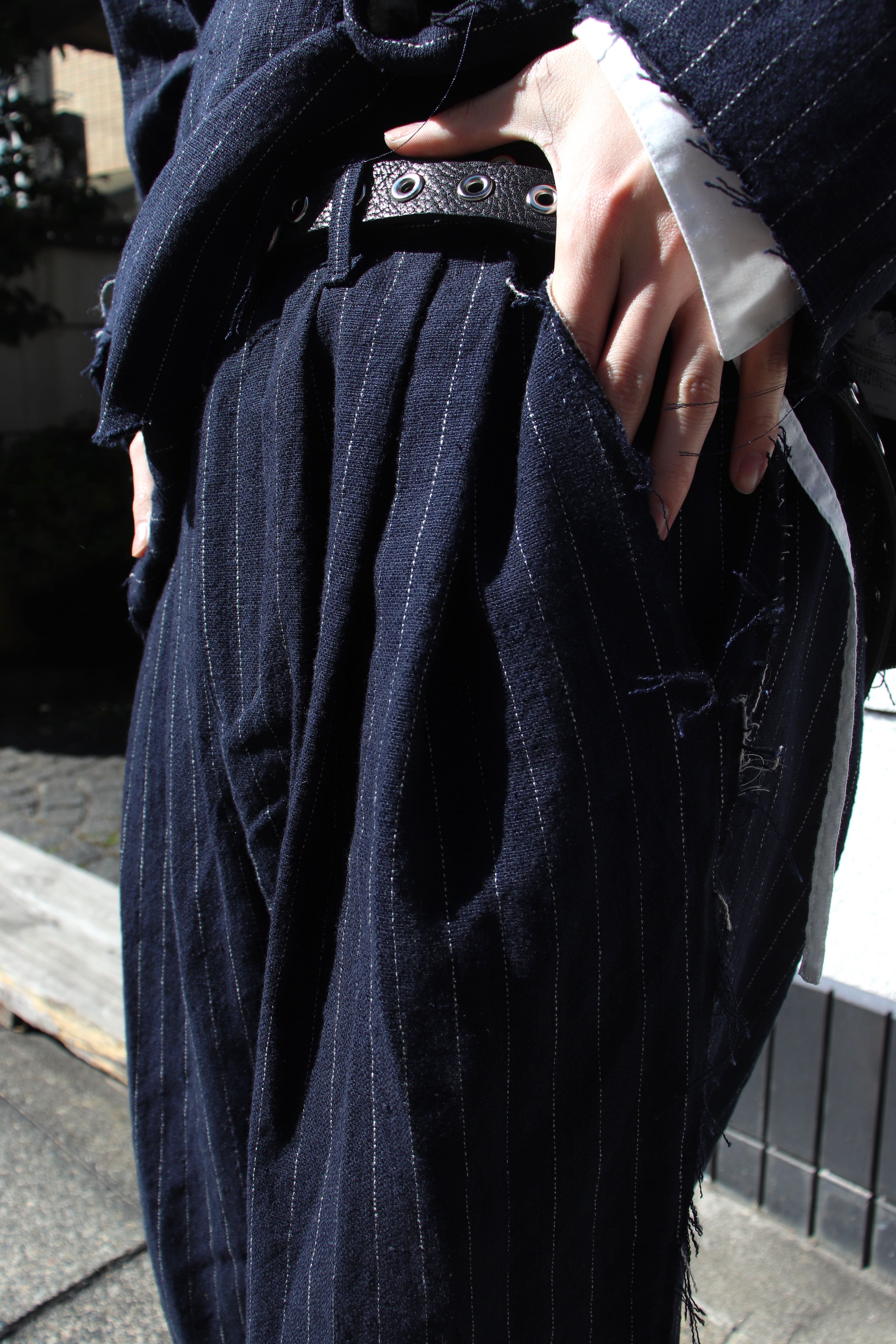 Urig（ウーリッヒ）のSTRIPE SCHADEN 3TUCK PANTS NL NAVY(パンツ)の