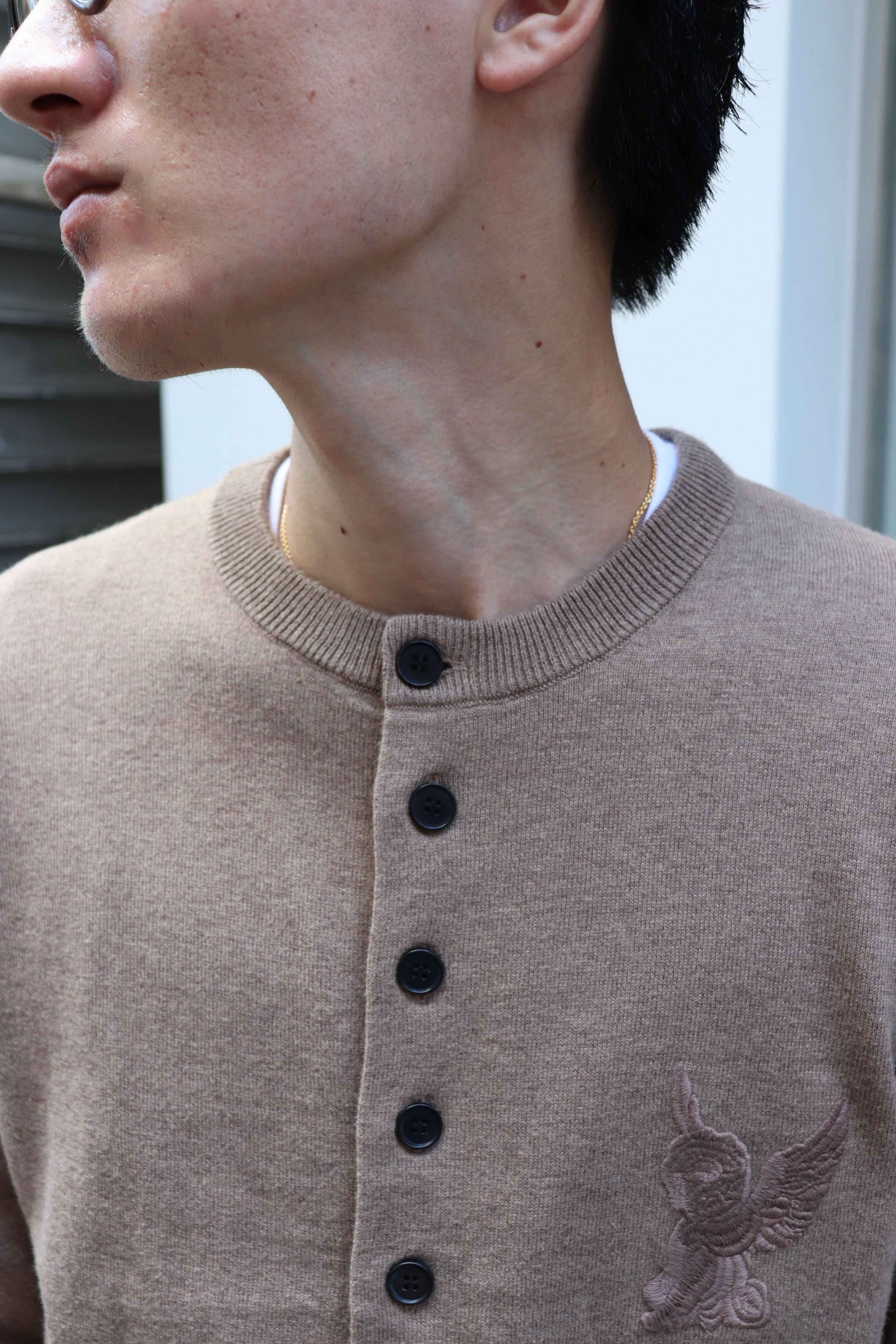 MASU(エムエーエスユー)の10 BUTTONS CARDIGAN BEIGEの通販