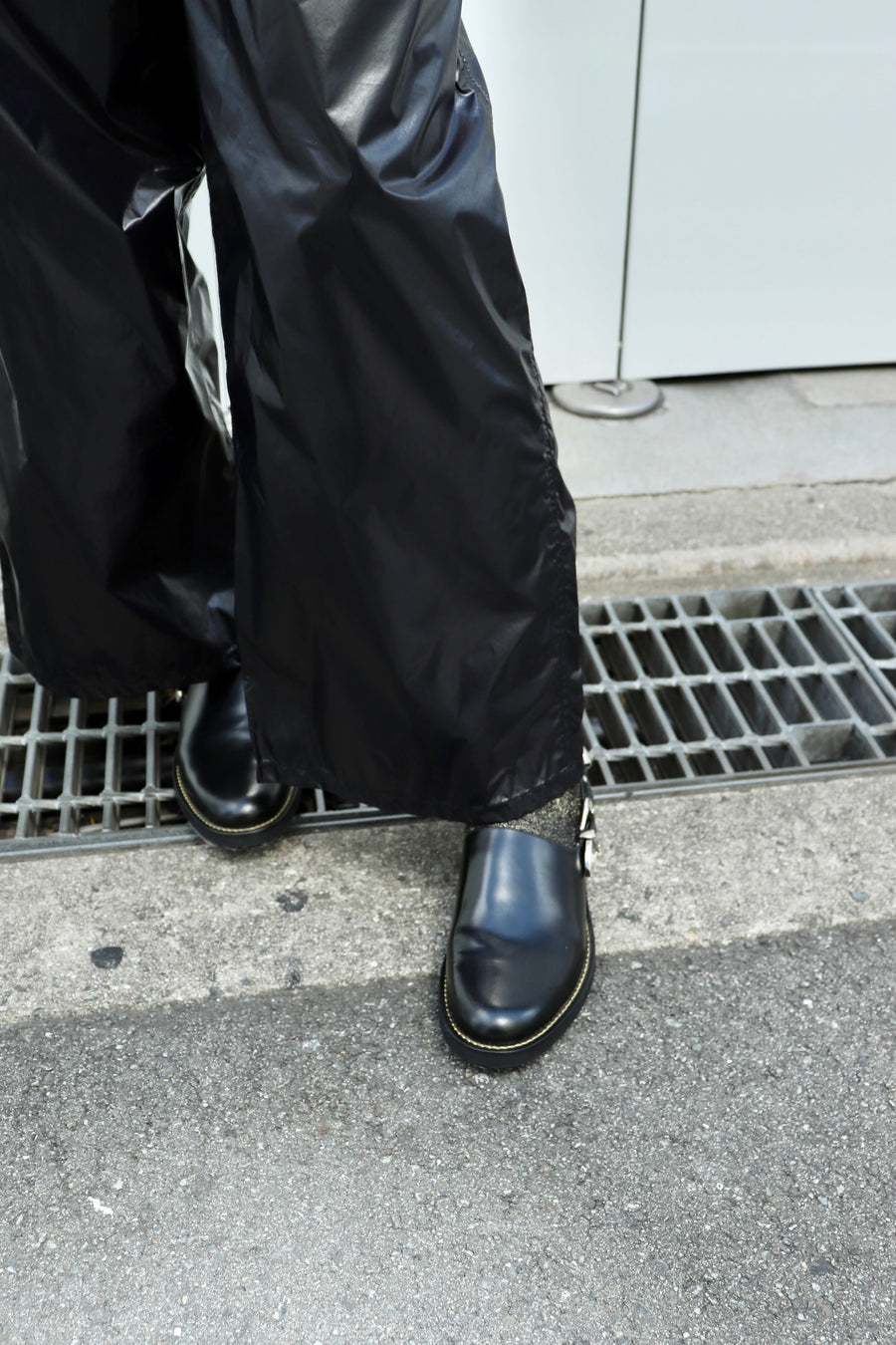 MASU(エムエーエスユー)のSPACY WIND BREAKER PANTS BLACKの通販