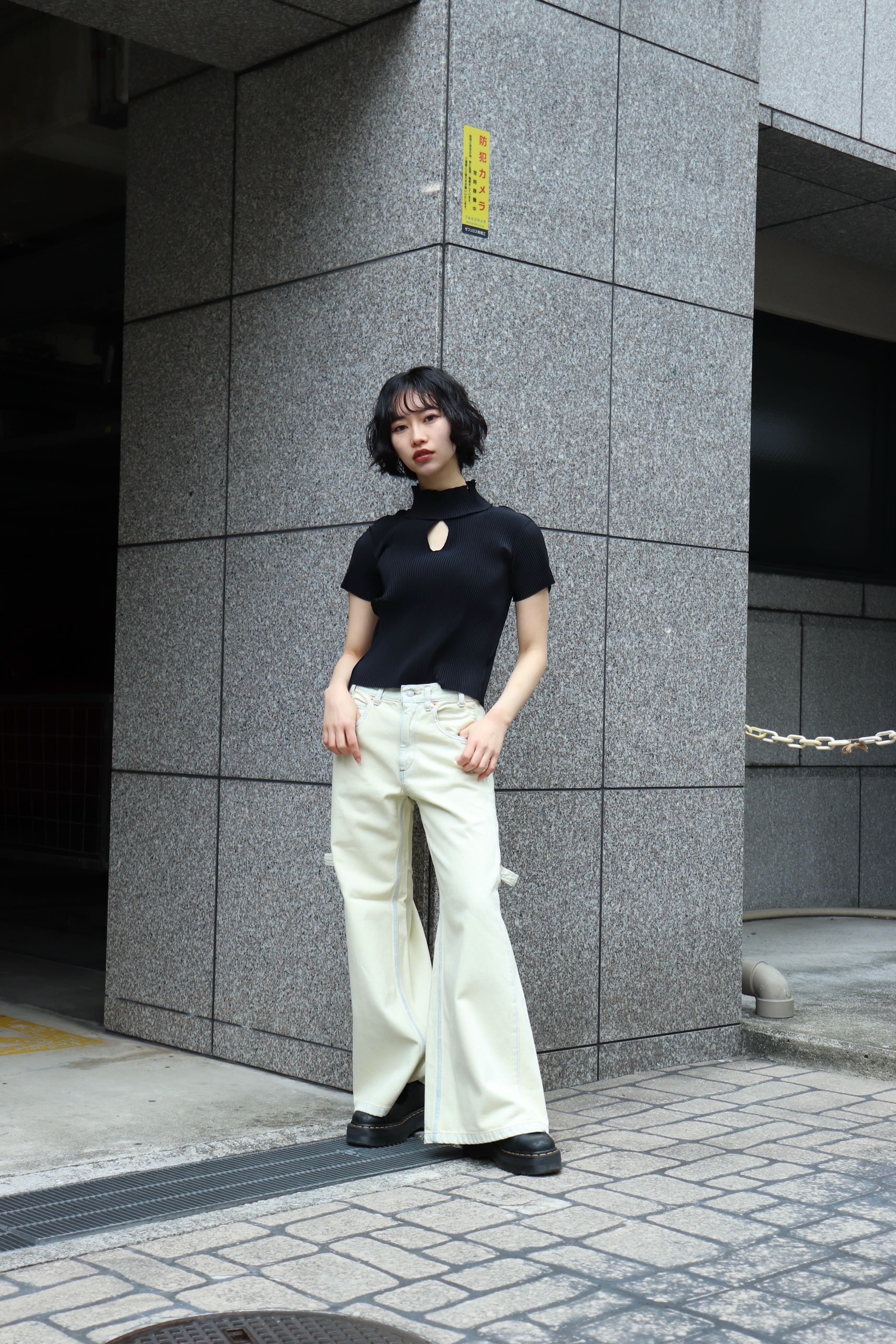 kotohayokozawa(コトハヨコザワ)のHIGH NECK TINY TOP BLACKの通販