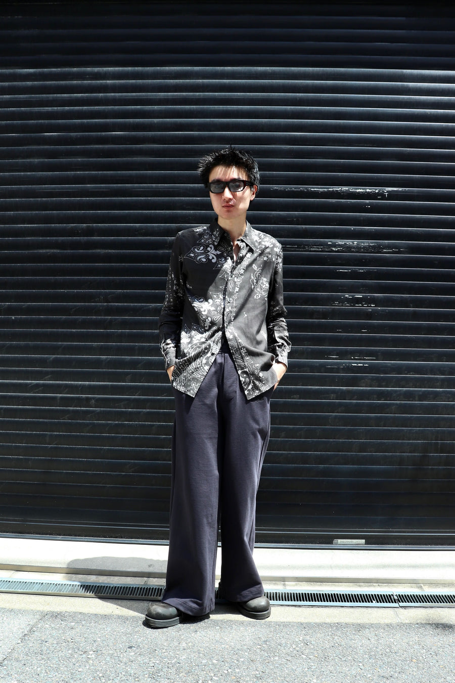 MASU  CRUSHED PAISLEY PRINT SHIRT(BLACK)