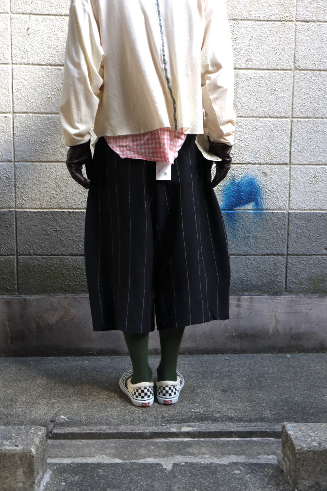 SHINYAKOZUKA(シンヤコヅカ)のBAGGY SHORTS PINSTRIPEの通販｜PALETTE