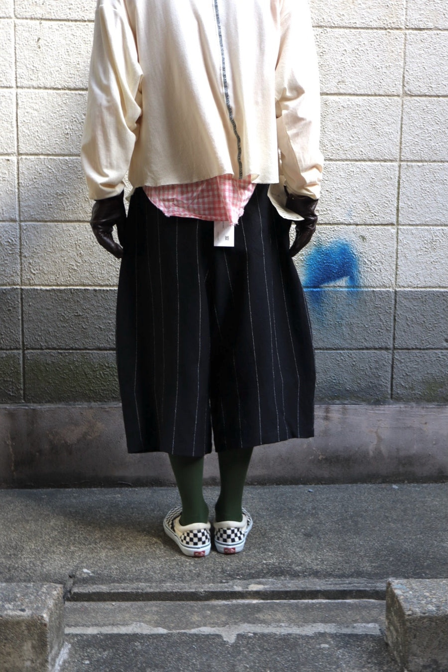 SHINYAKOZUKA(シンヤコヅカ)のBAGGY SHORTS PINSTRIPEの通販｜PALETTE