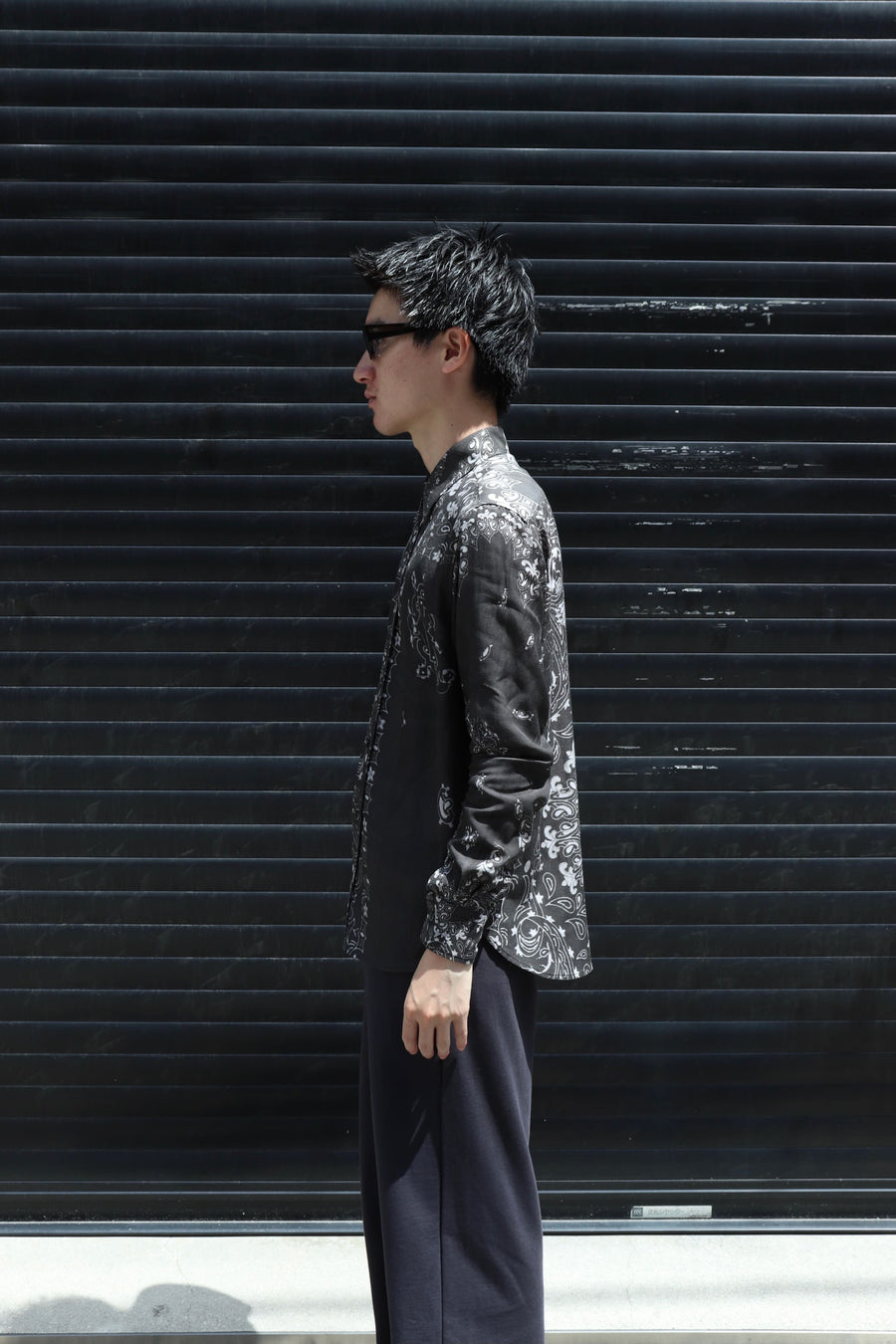 MASU  CRUSHED PAISLEY PRINT SHIRT(BLACK)