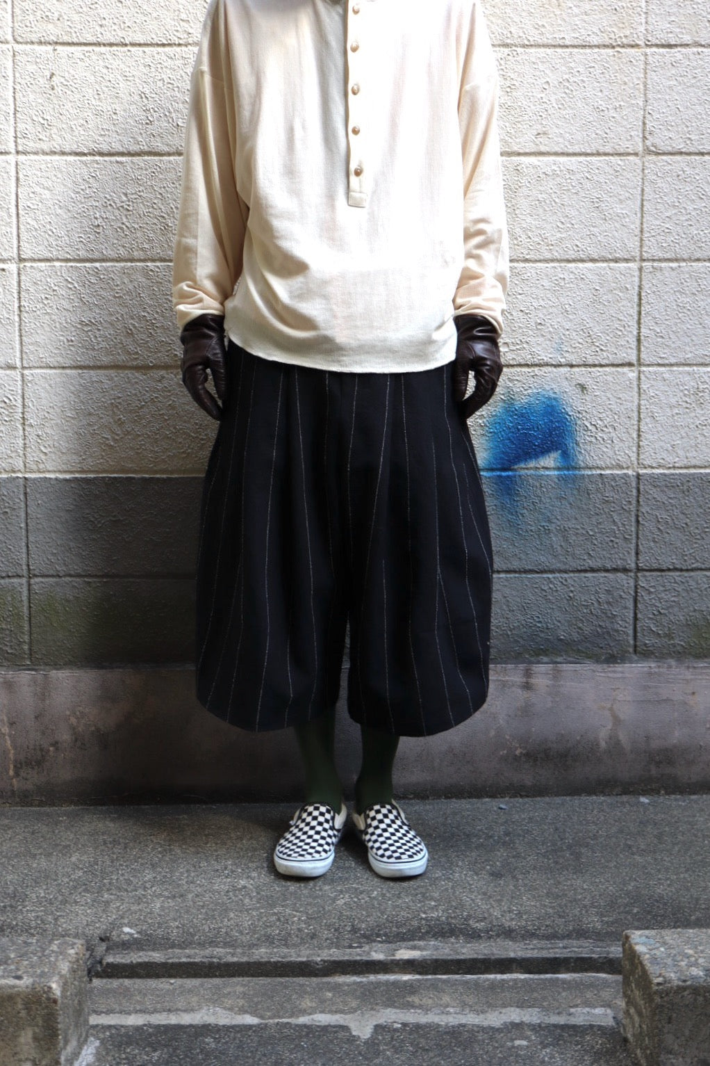 SHINYAKOZUKA(シンヤコヅカ)のBAGGY SHORTS PINSTRIPEの通販｜PALETTE