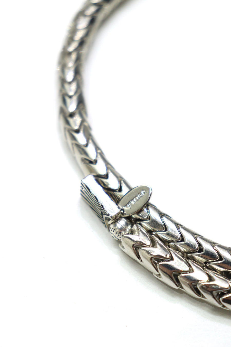 TOGA Metal choker