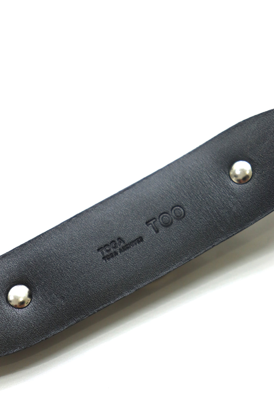 TOGA  Double buckle concho bangle