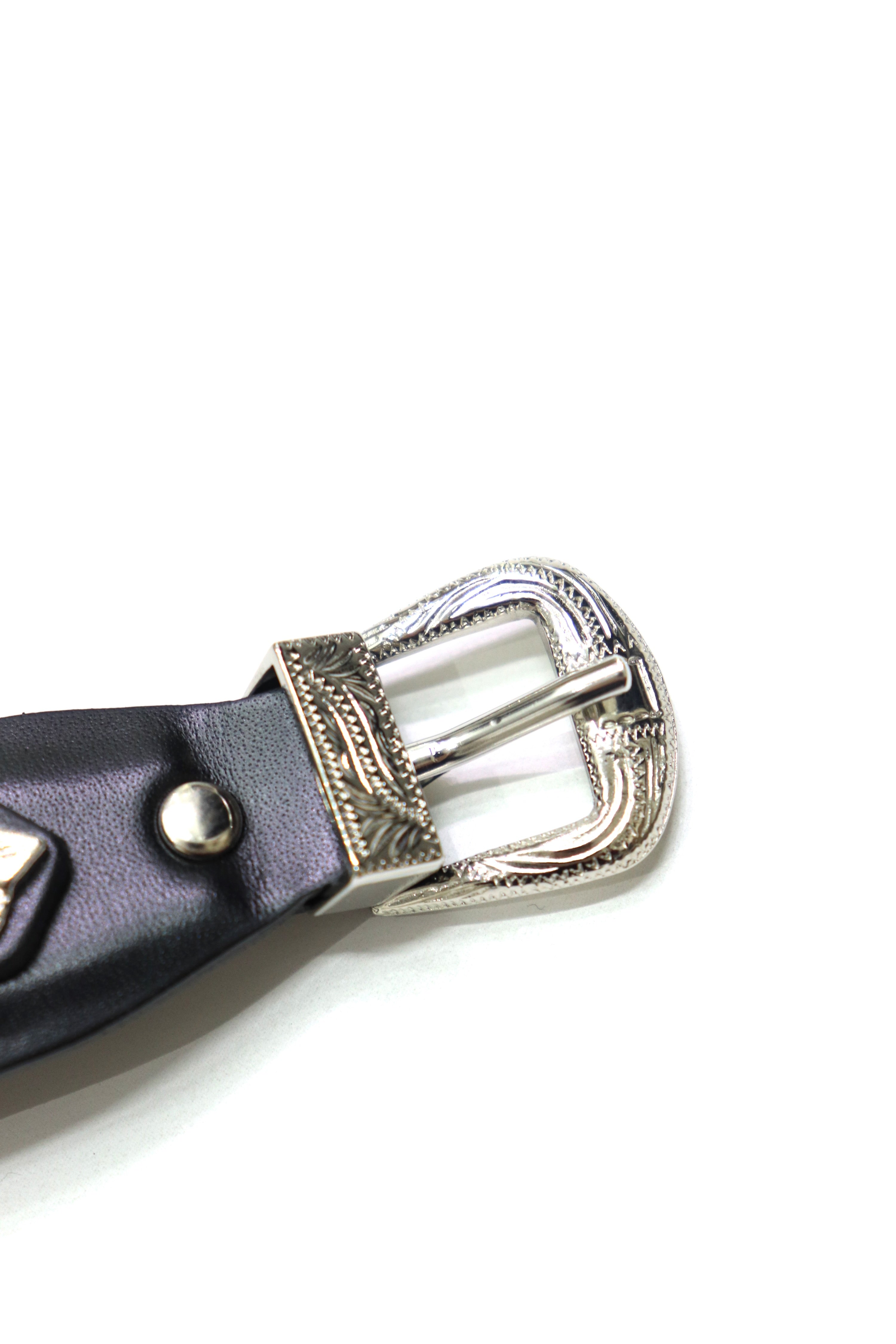 TOGA VIRILIS(トーガ ビリリース)のDouble buckle concho bangleの通販