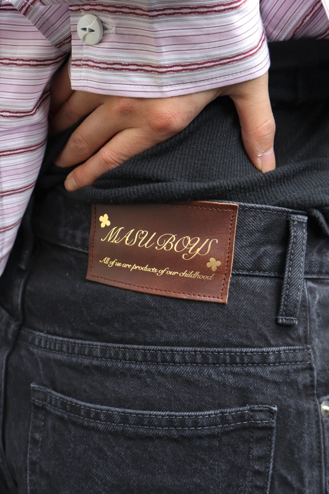 MASU(エムエーエスユー)のMB BAGGY JEANS BLACKの通販｜PALETTE art
