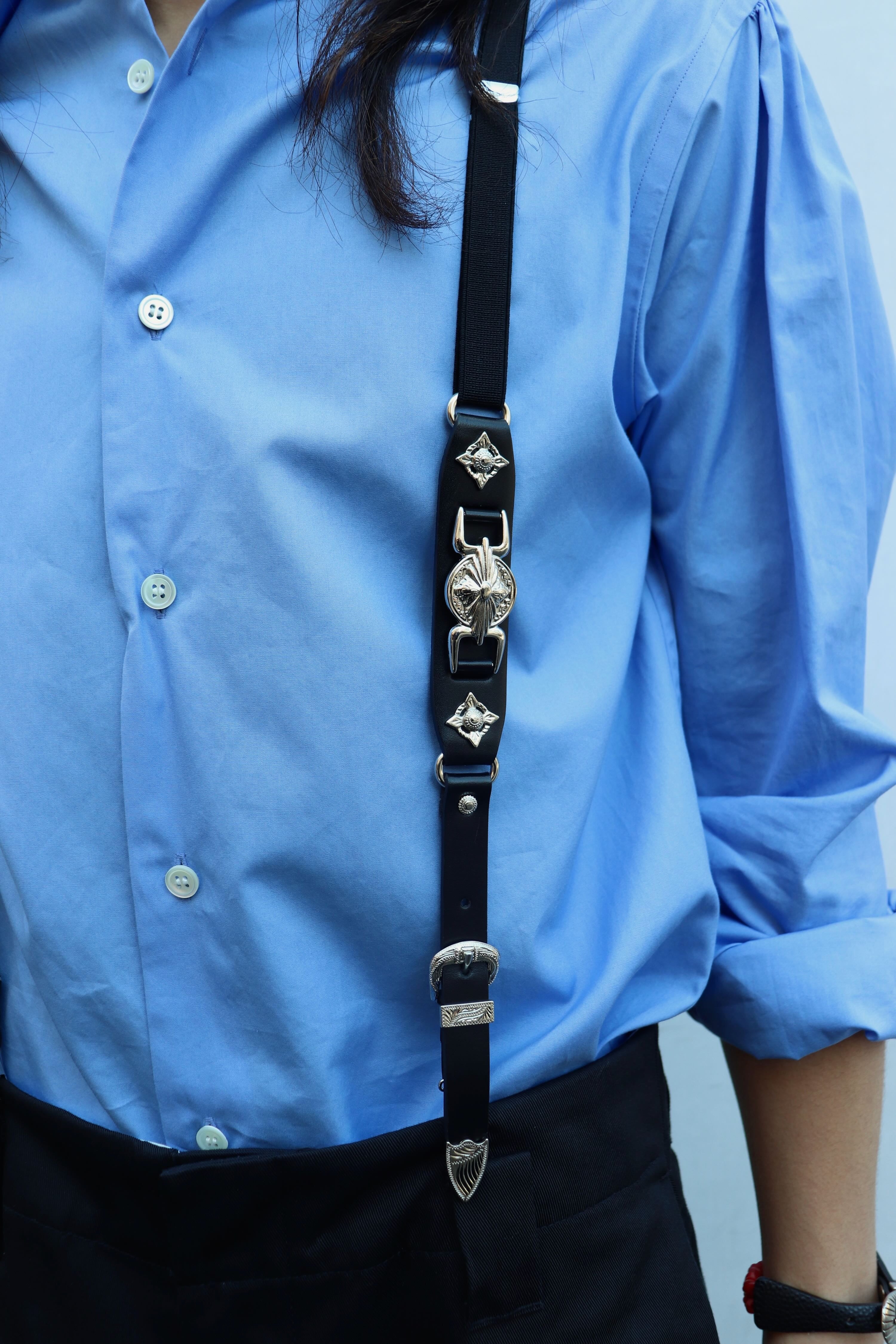 toga メタルコンチョサスペンダーベルト TOGA VIRILIS(トーガ ビリリース)のMetal leather suspendersの通販