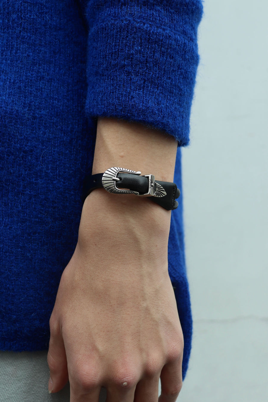 TOGA  Beads bangle(BLACK)