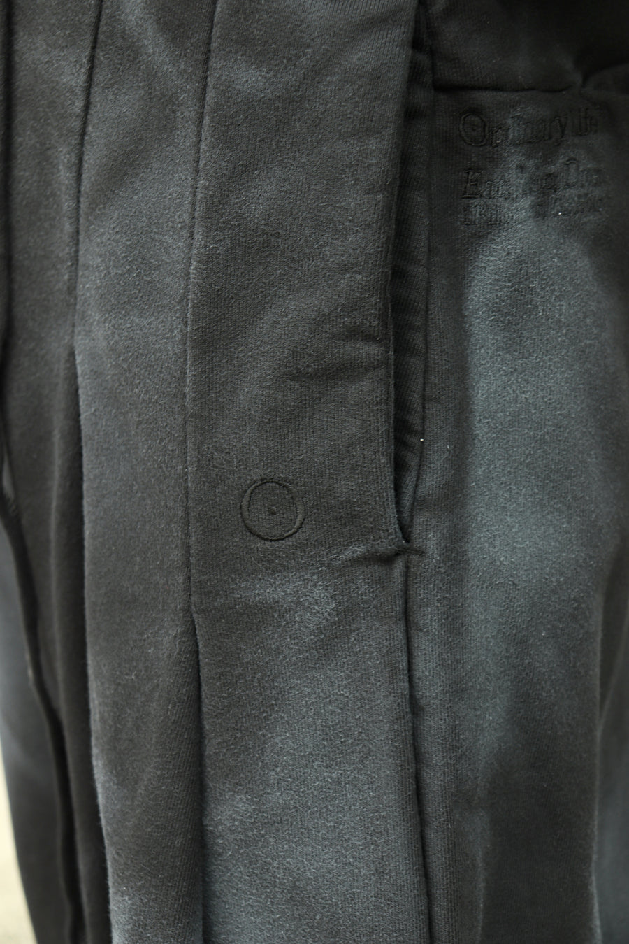 SHINYAKOZUKA  WASHED ORDINARY HOME BAGGY(WASHED BLACK)